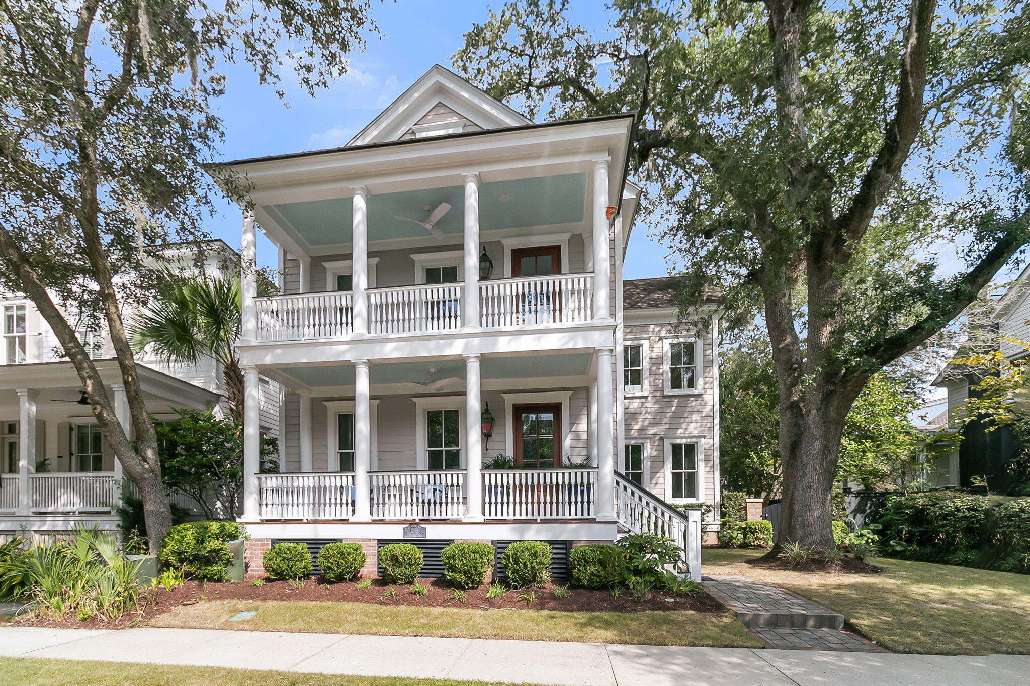 Property image 4 of 225 Delahow Street in Daniel Island Park, Charleston, SC 29492