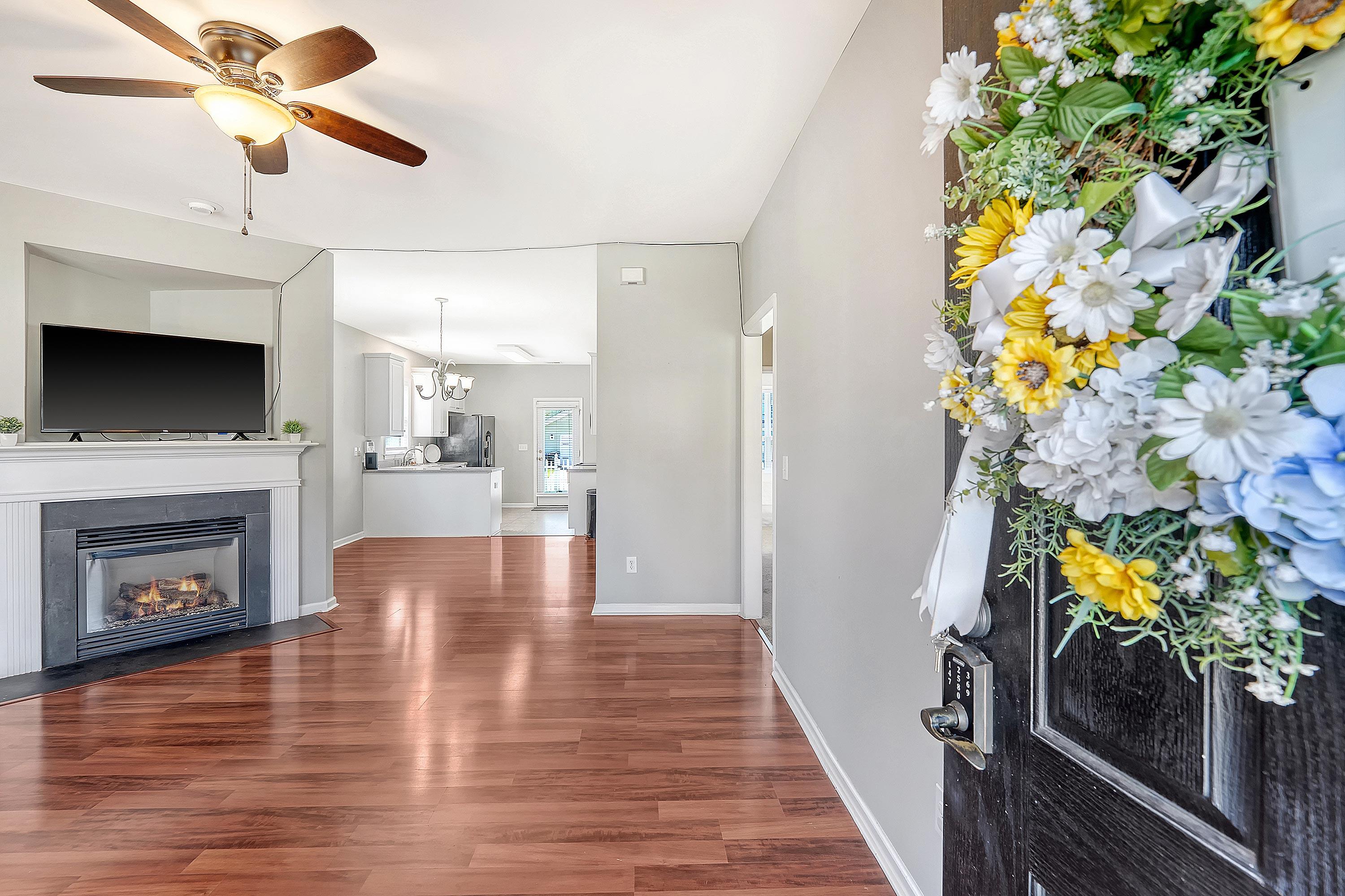 Property image 5 of 111 Foxglove Avenue in White Gables, Summerville, SC 29483