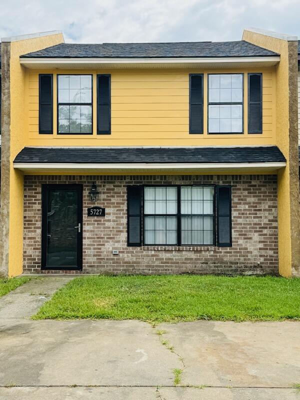 Property image 3 of 5727 Dewsbury Lane in Collins Park Villas, North Charleston, SC 29418