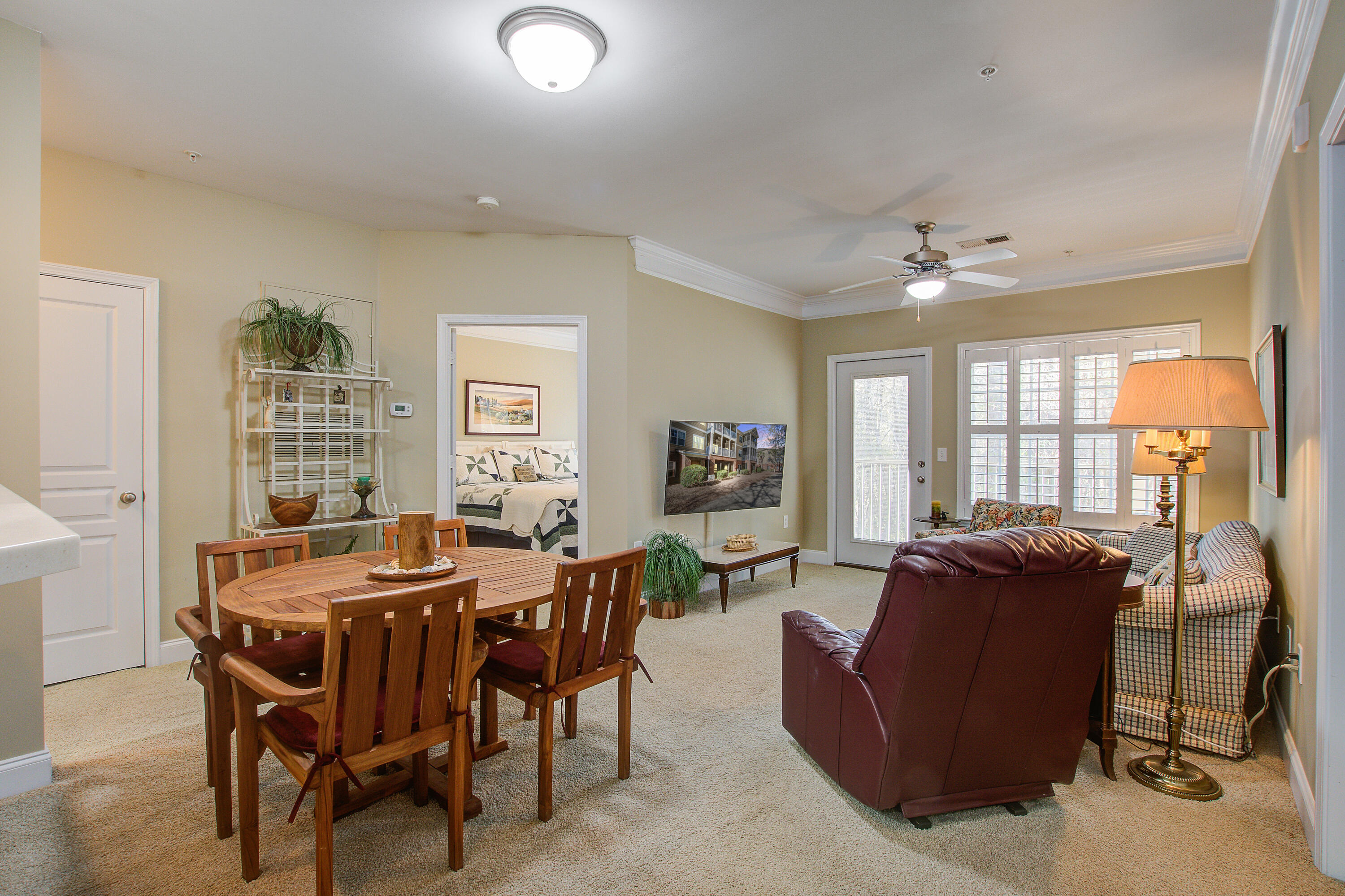 Property image 3 of 1413 Basildon Road in Park West, Mount Pleasant, SC 29466