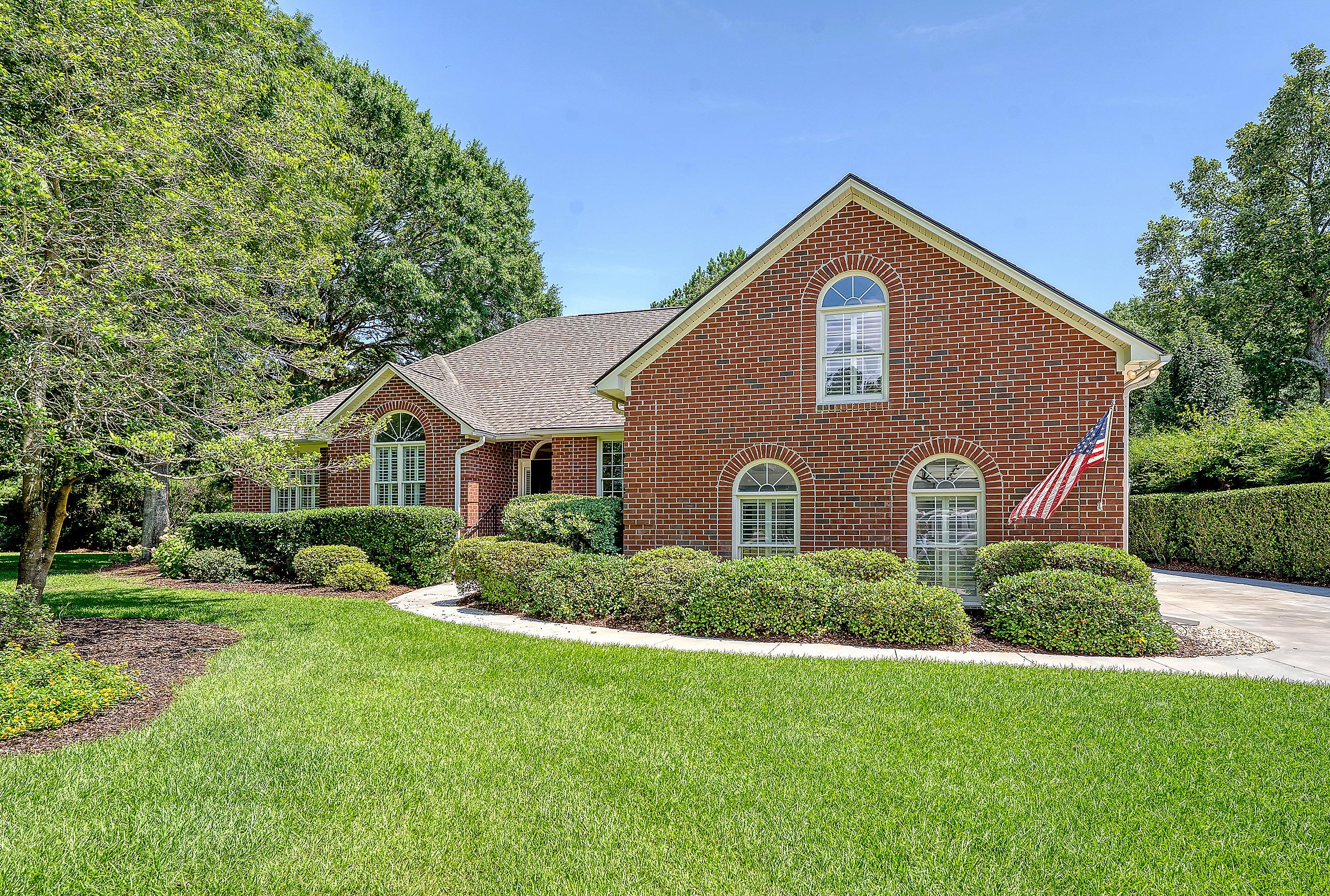 Property image 2 of 1208 Wynnwood Court in Brickyard Plantation, Mount Pleasant, SC 29466
