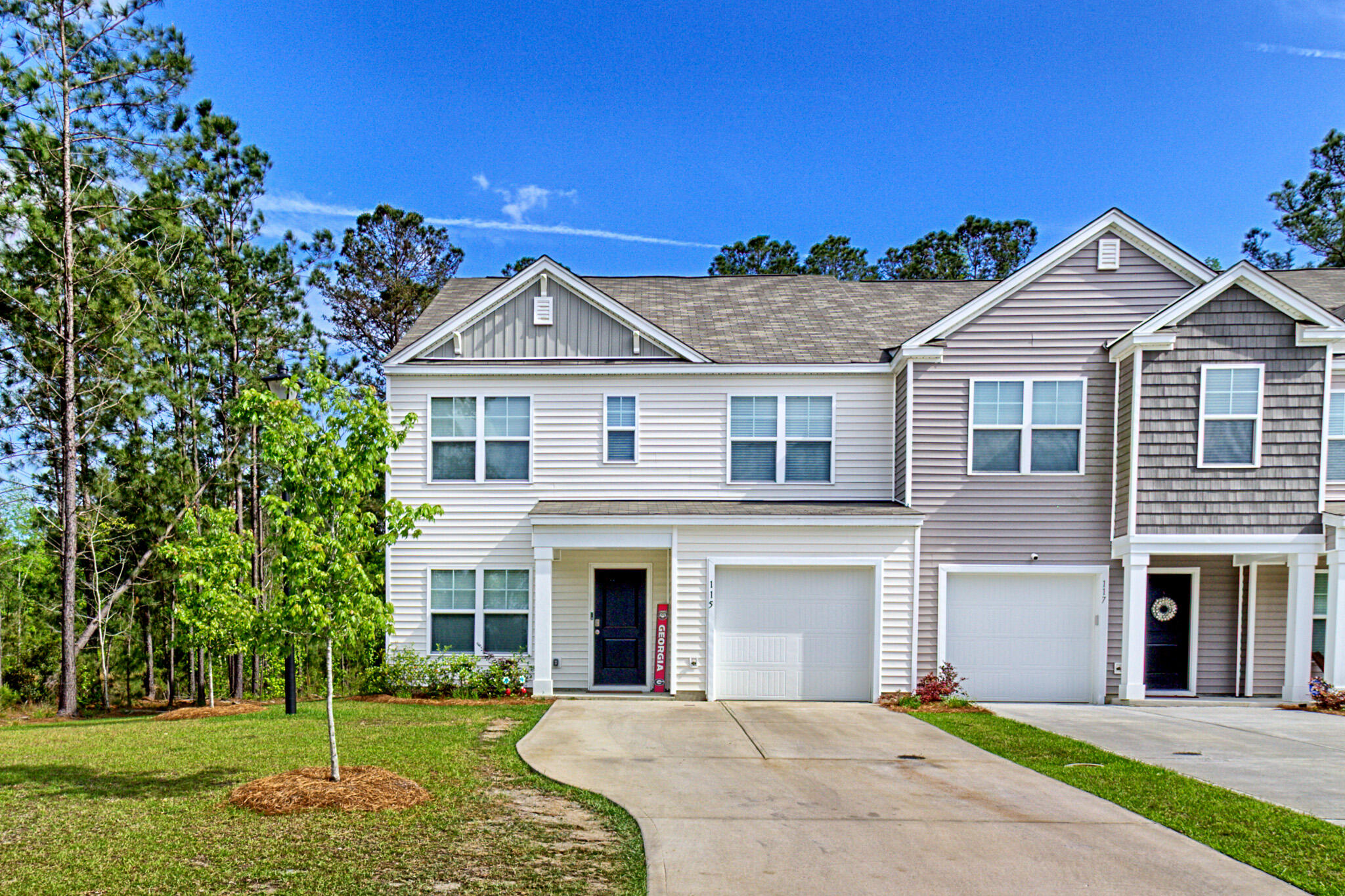 Property image 4 of 115 E East Sunrise Lane in Cane Bay Plantation, Summerville, SC 29486