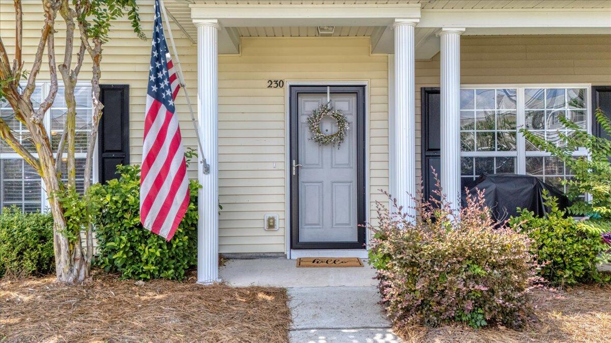 Property image 3 of 230 Congaree River Drive in Lakes of Summerville, Summerville, SC 29485