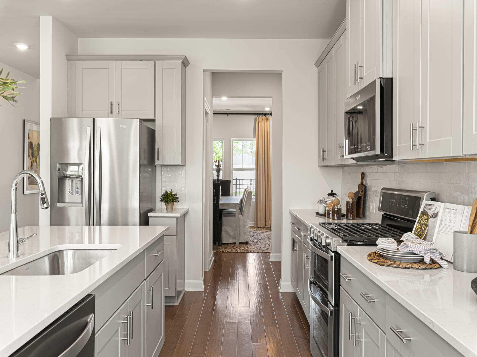 Property image 3 of 100 Indigo Cove Boulevard in Cane Bay Plantation, Summerville, SC 29486