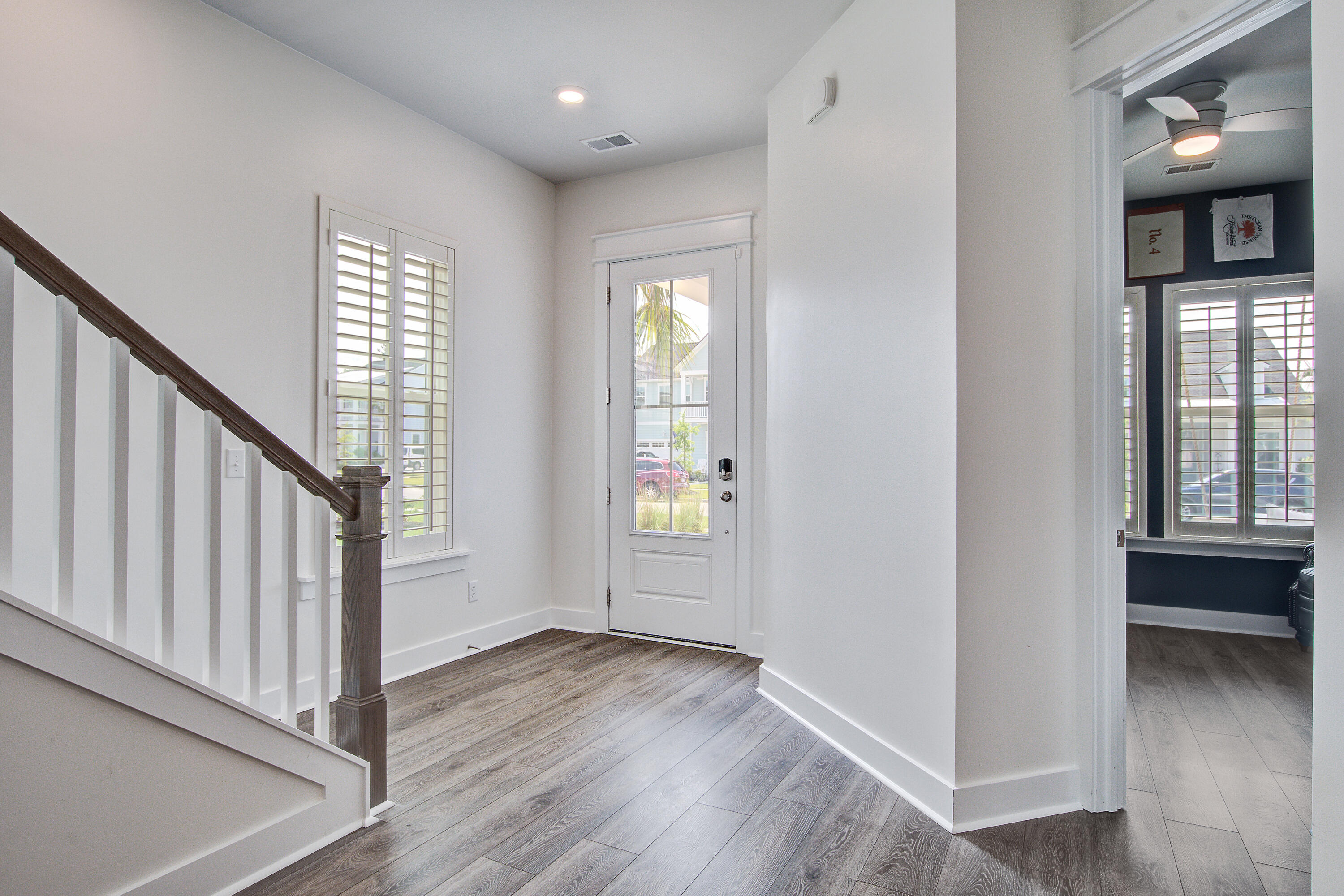 Property image 5 of 111 Medford Street in Carnes Crossroads, Summerville, SC 29486