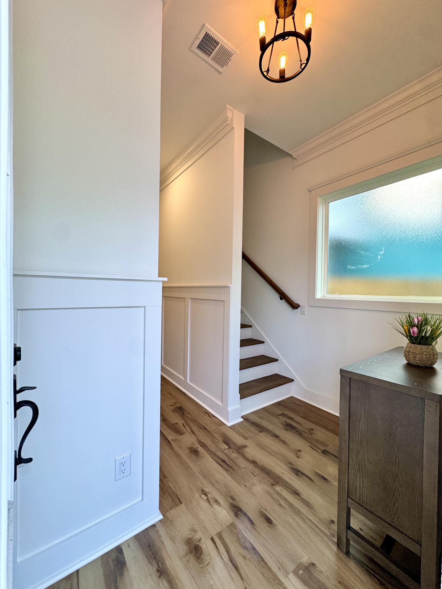 Property image 2 of 5841 Kirkwood Avenue in Oak Grove, North Charleston, SC 29406