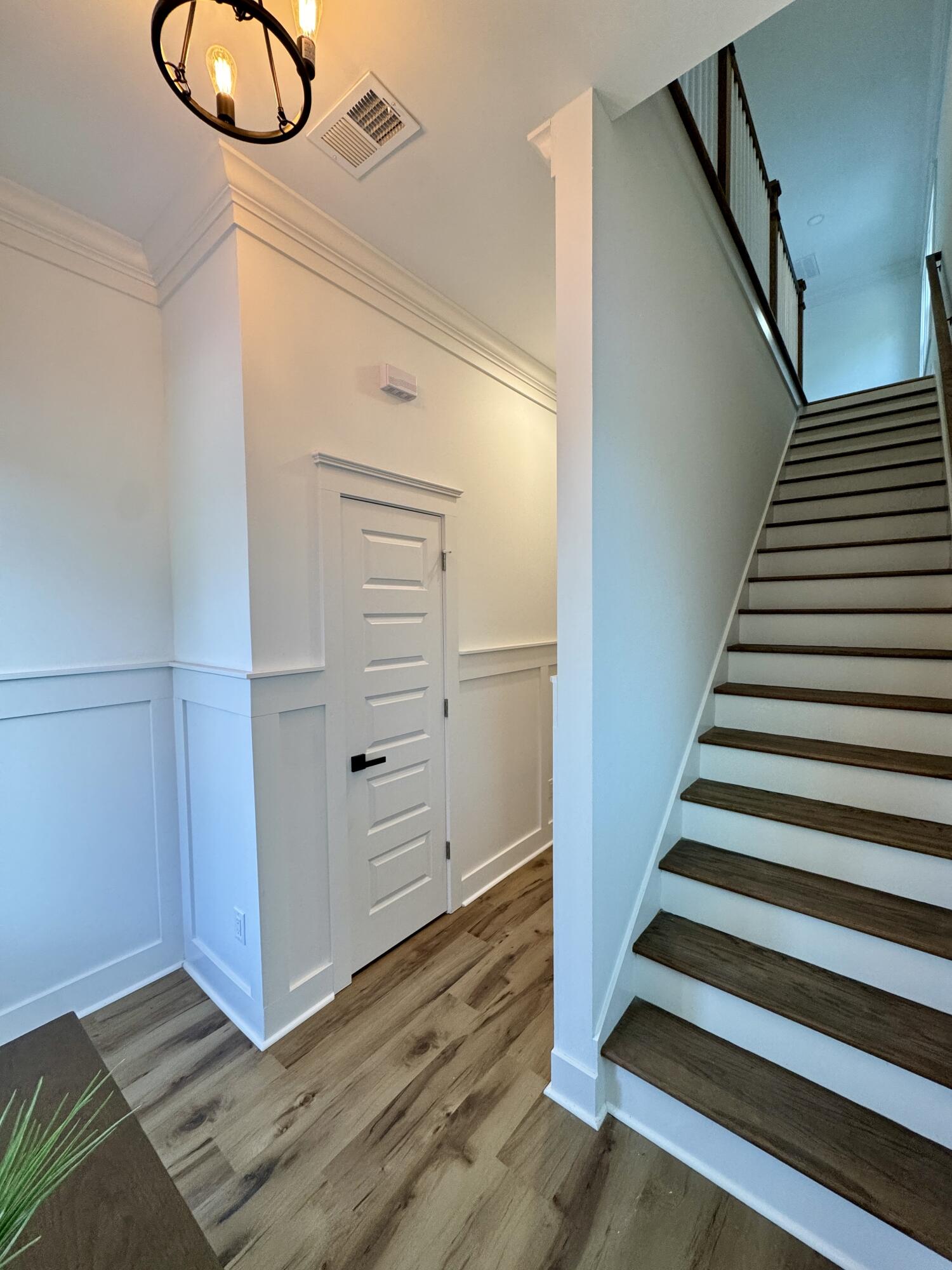 Property image 3 of 5841 Kirkwood Avenue in Oak Grove, North Charleston, SC 29406