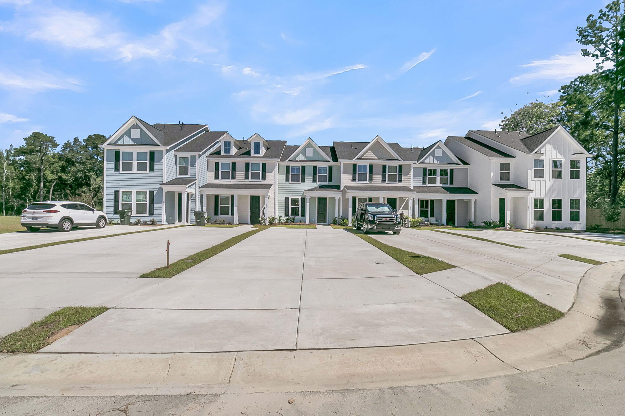 Property image 5 of 231 Abercom Place Drive in Abbey Walk, Moncks Corner, SC 29461