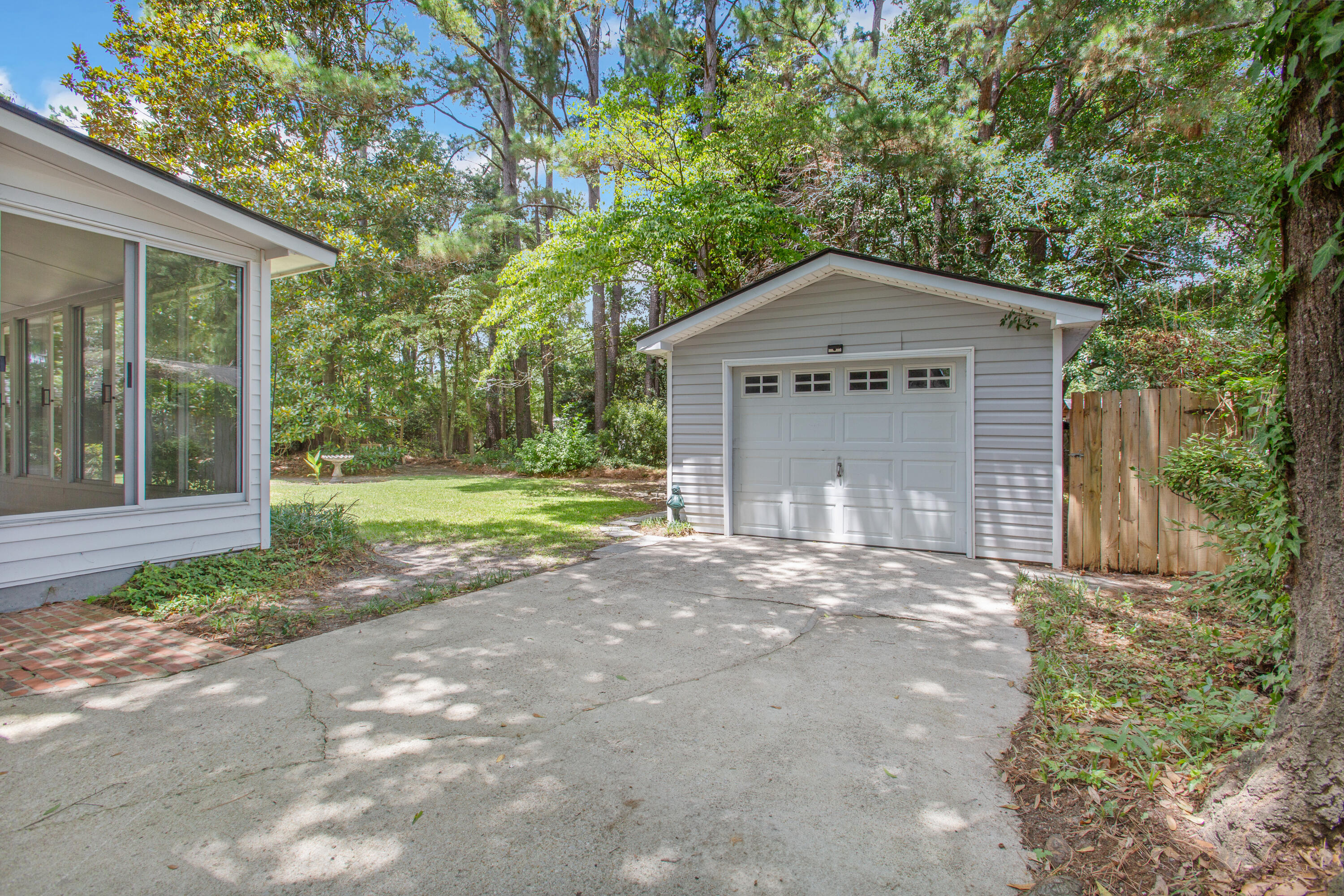 Property image 3 of 112 Roselle Avenue in Sedgefield, Goose Creek, SC 29445