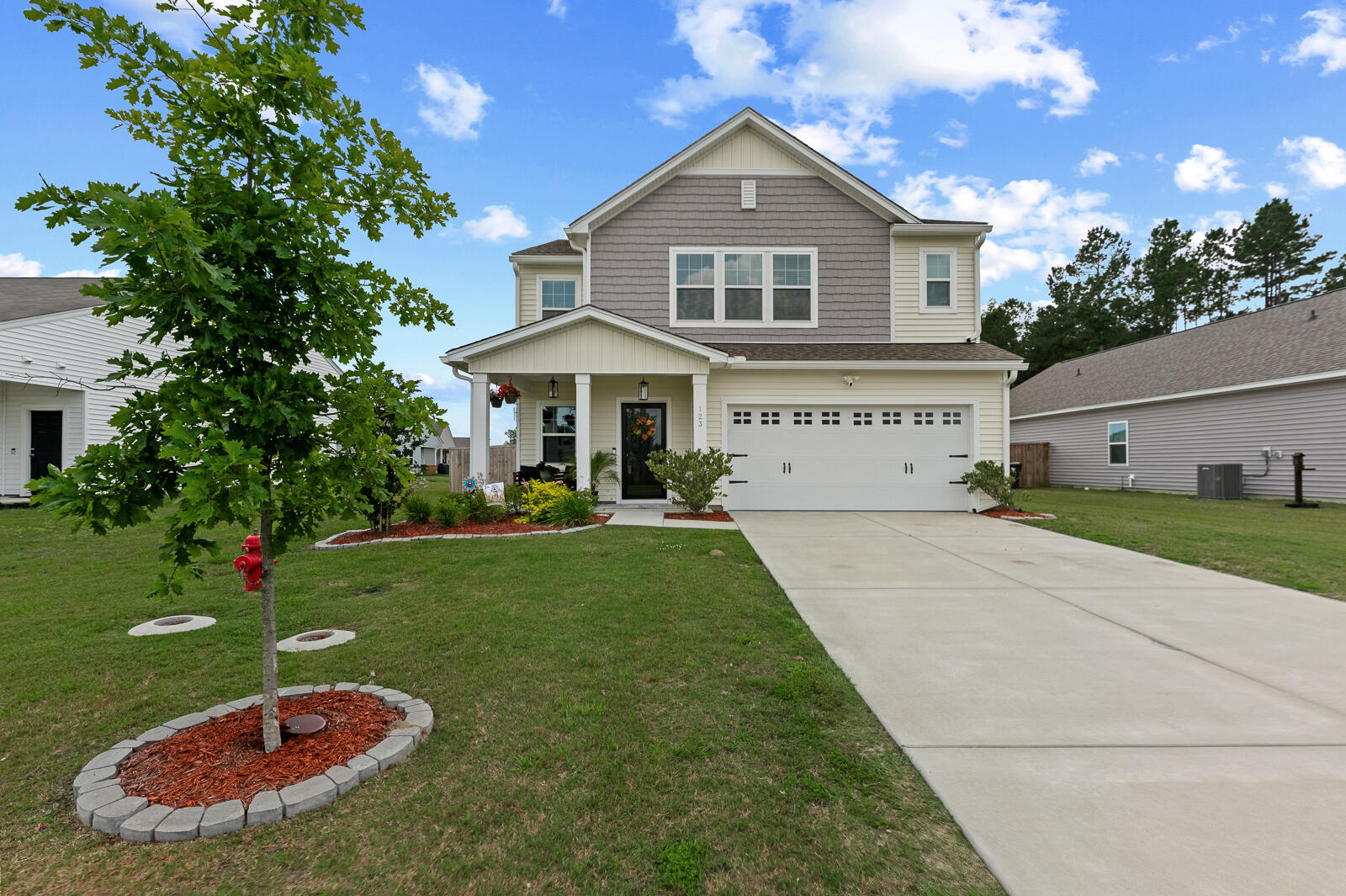 Property image 2 of 123 Lyra Lane in Cane Bay Plantation, Summerville, SC 29486