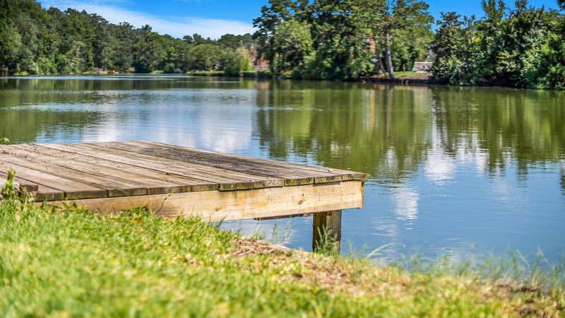 Ashborough, Summerville Community
