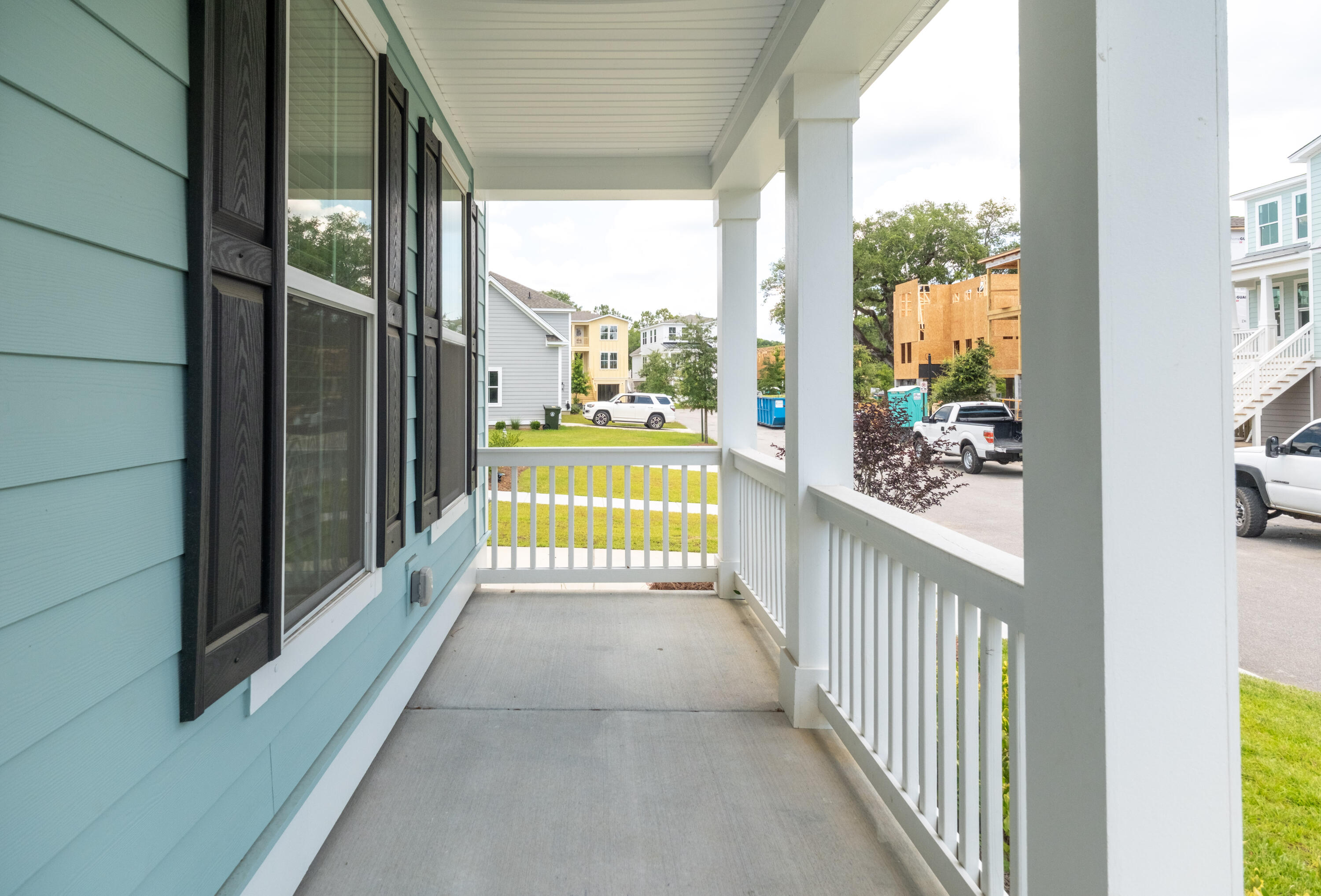 Property image 5 of 1150 Oak Bluff Avenue in Oak Bluff, Charleston, SC 29492