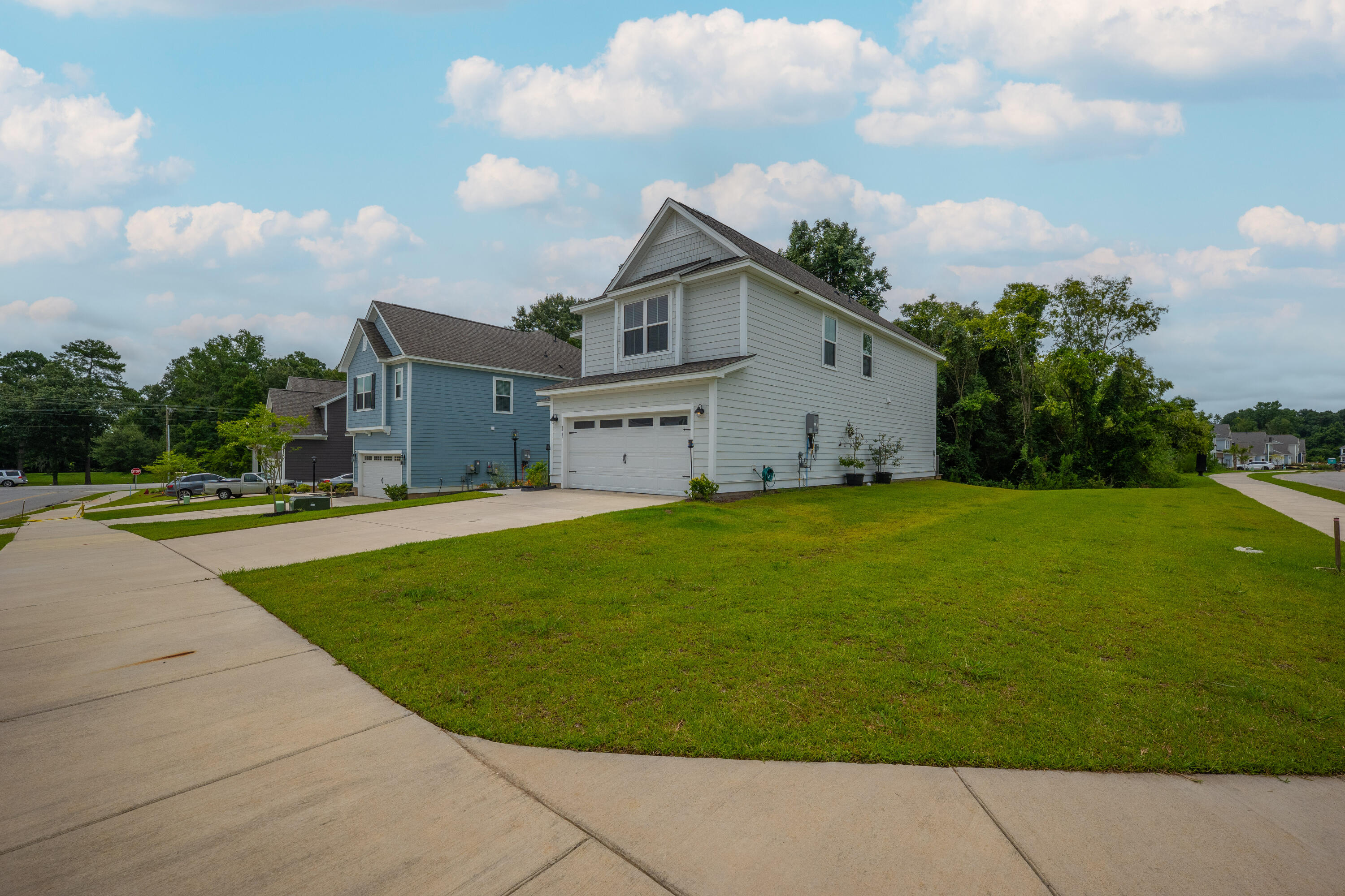 Property image 4 of 109 Abbey Terrace Road in Abbey Walk, Moncks Corner, SC 29461