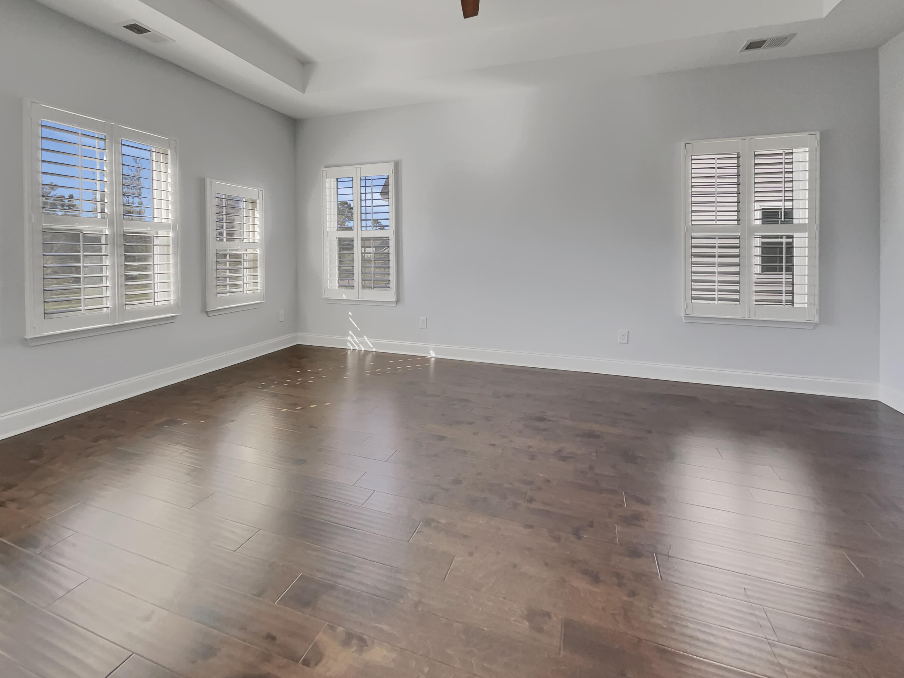 Property image 5 of 253 Palmetto Walk Drive in Cane Bay Plantation, Summerville, SC 29486