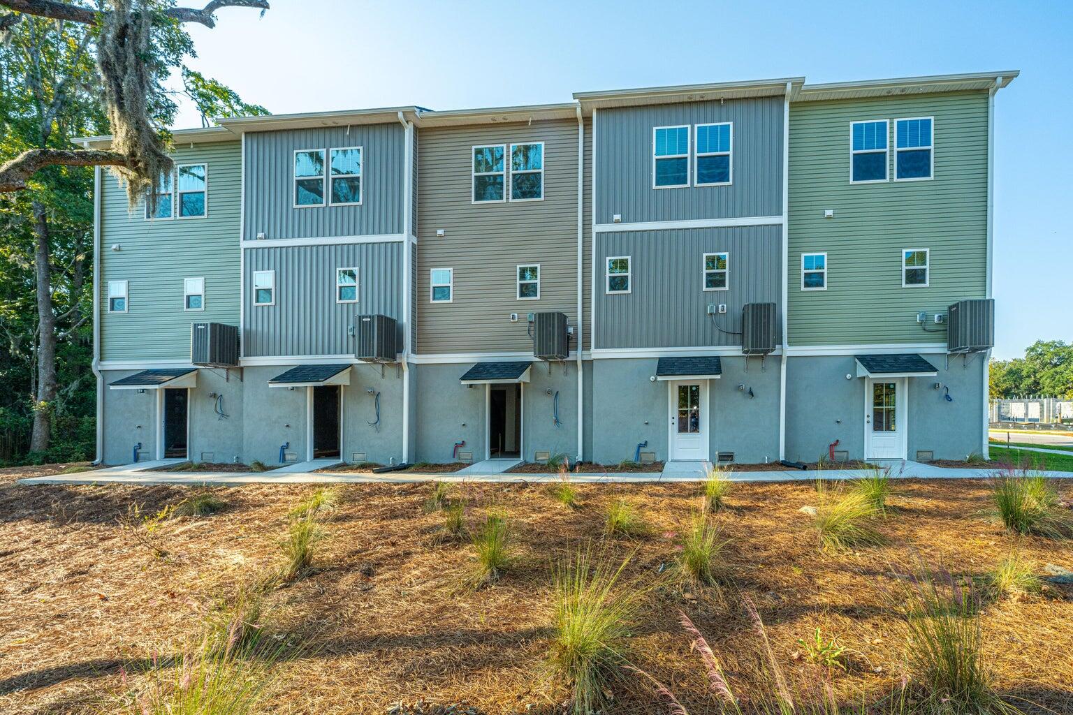 Property image 3 of 211 Cache Court in Bermuda Pointe Towns, Charleston, SC 29414