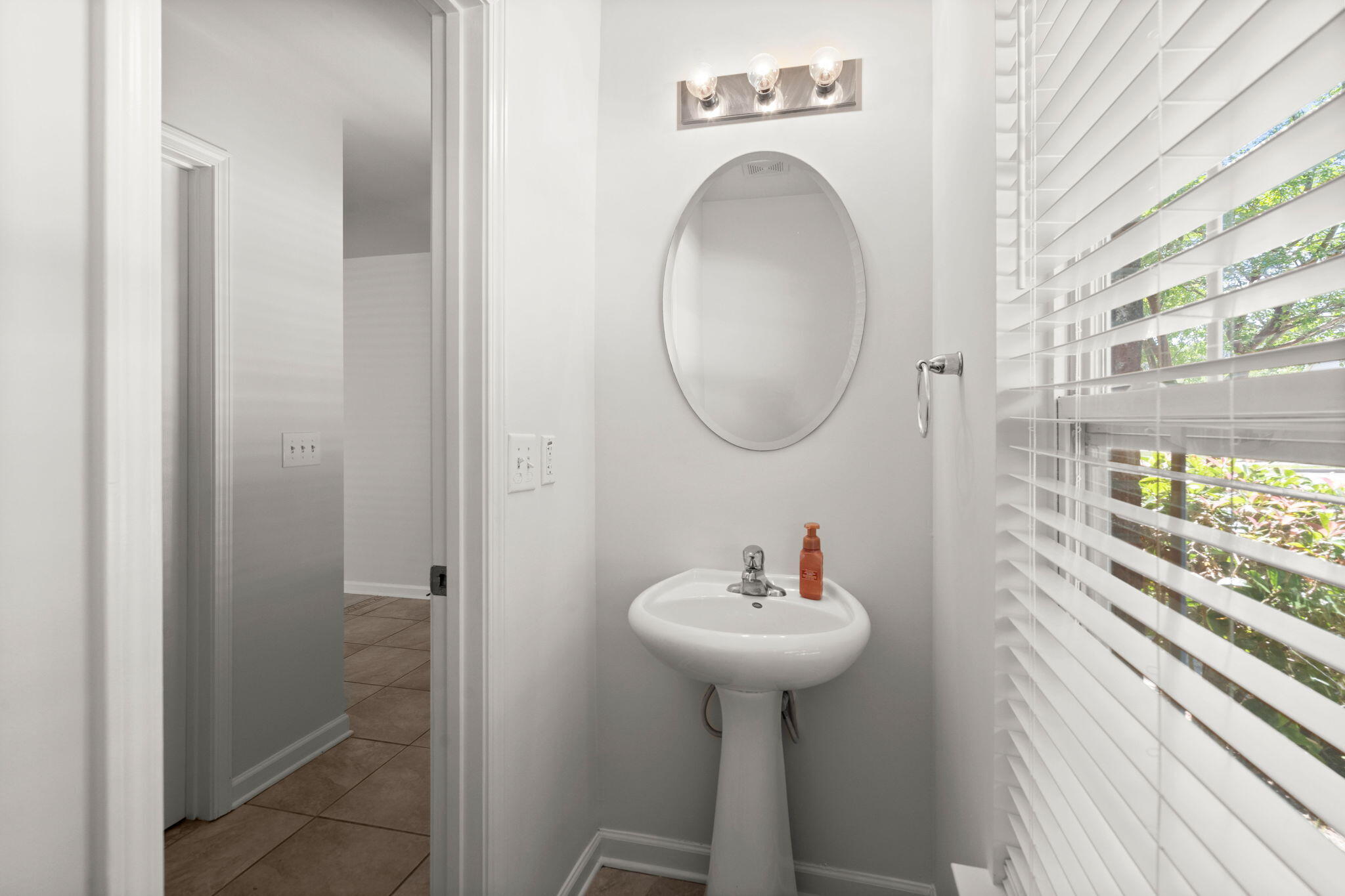 Property image 5 of 215 Jackson Street in Lakeview Commons, Goose Creek, SC 29445