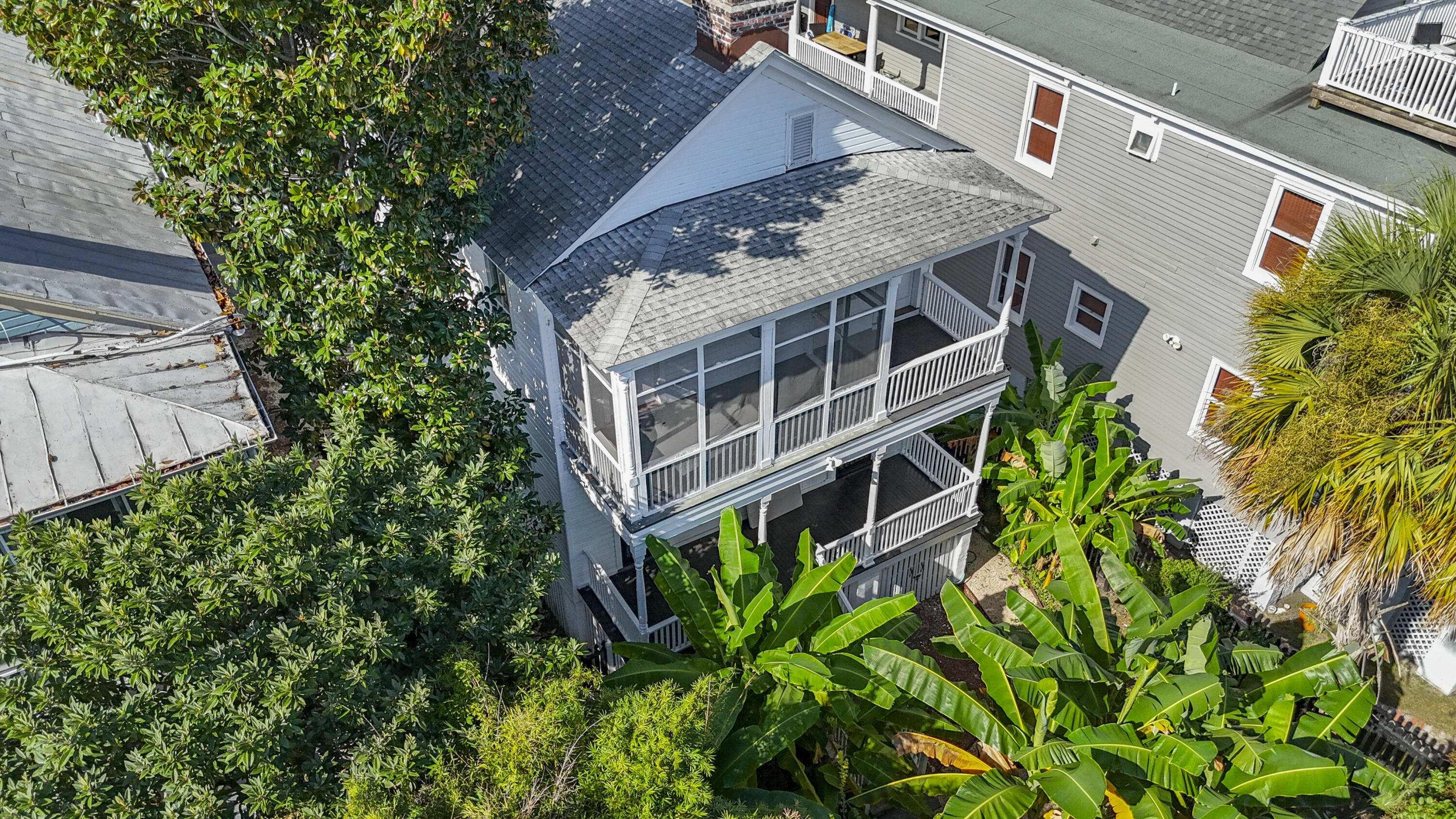 Property image 2 of 31 Society Street in Ansonborough, Charleston, SC 29401