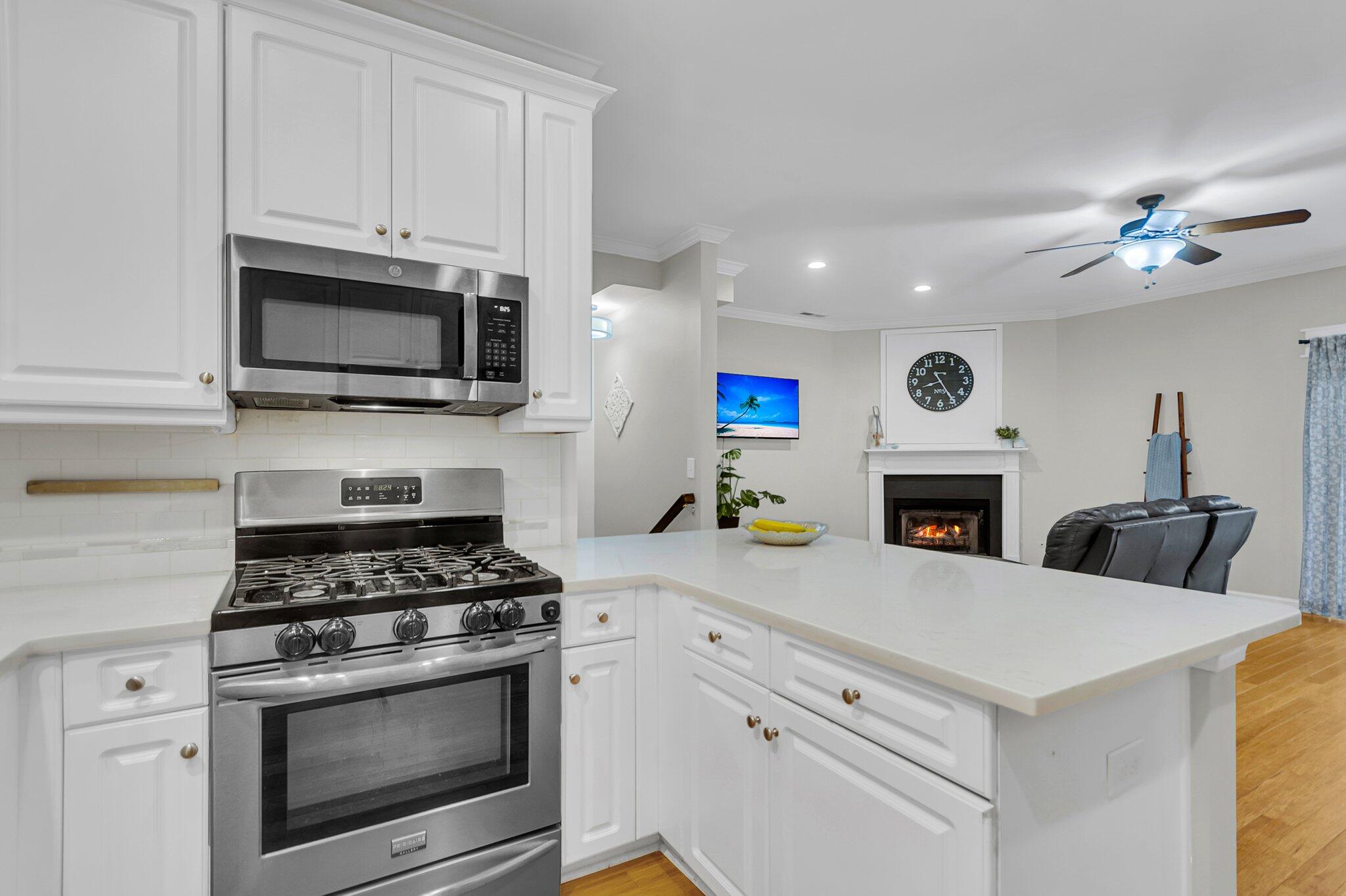 Property image 2 of 4030 Babbitt Street in Ashley Park, Charleston, SC 29414