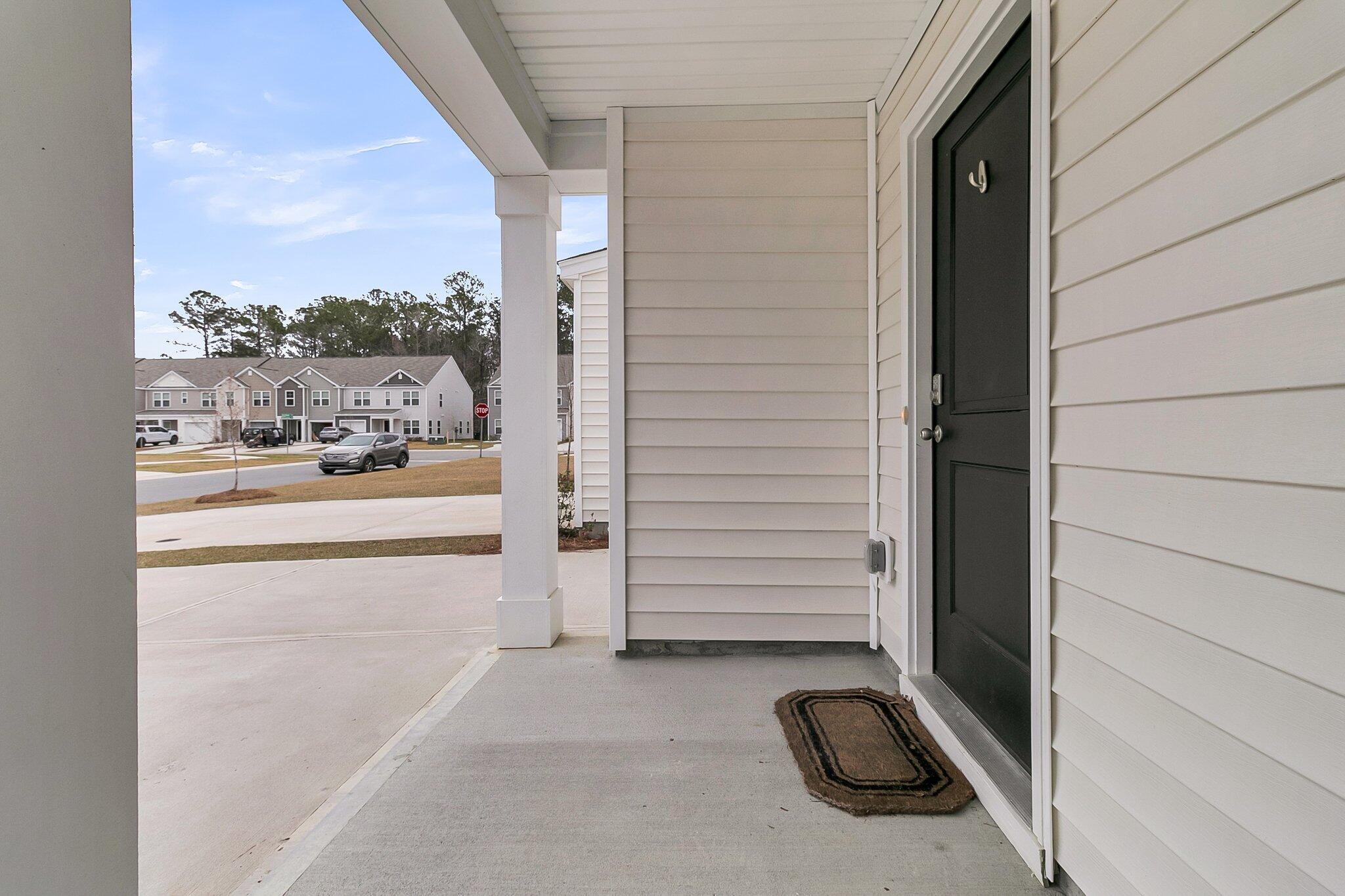Property image 5 of 205 Cozy Brook Court in Cane Bay Plantation, Summerville, SC 29486