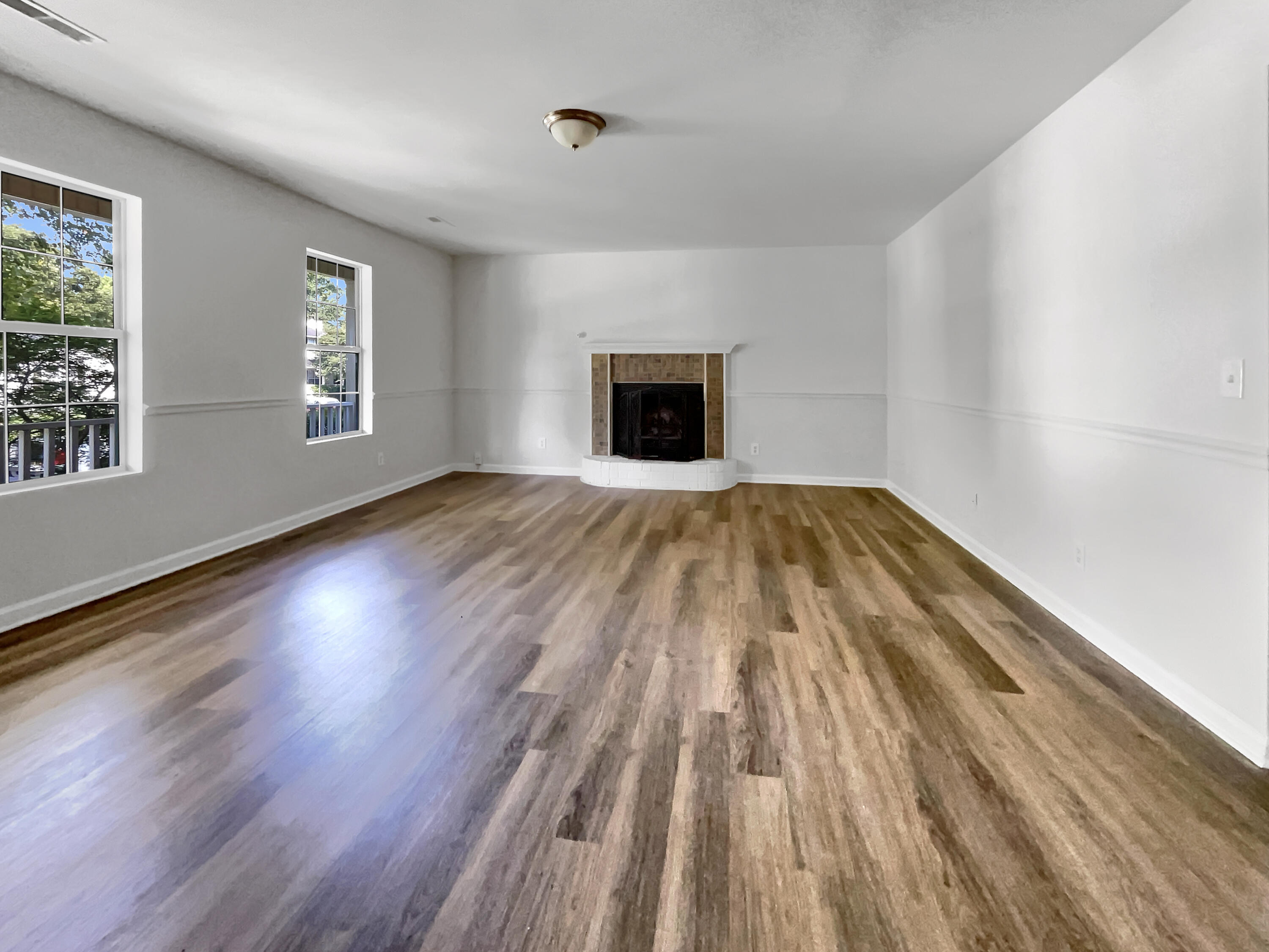 Property image 3 of 120 Apache Drive in Indian Springs, Summerville, SC 29483