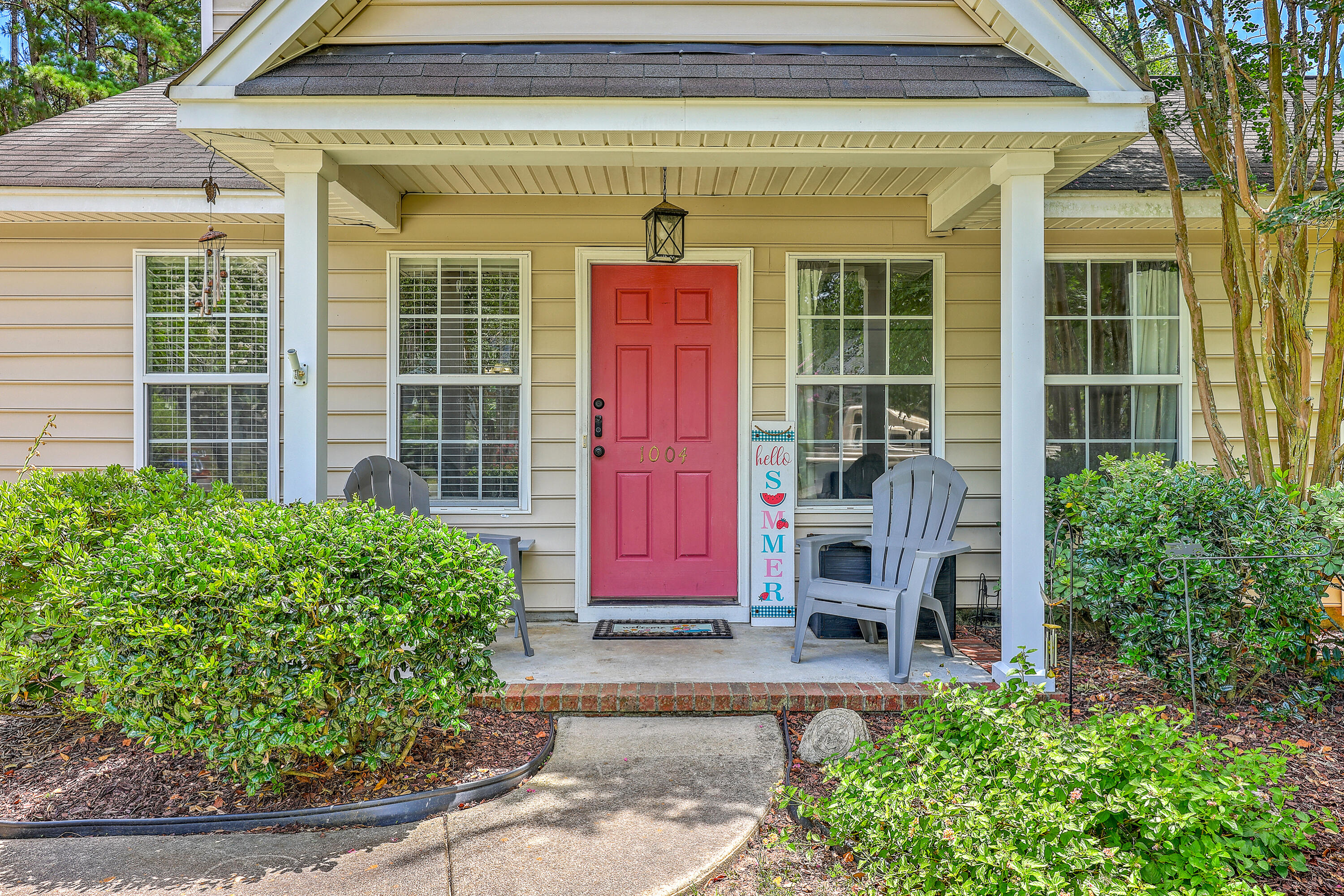 Property image 3 of 1004 Providence Way in Providence Place, Summerville, SC 29483