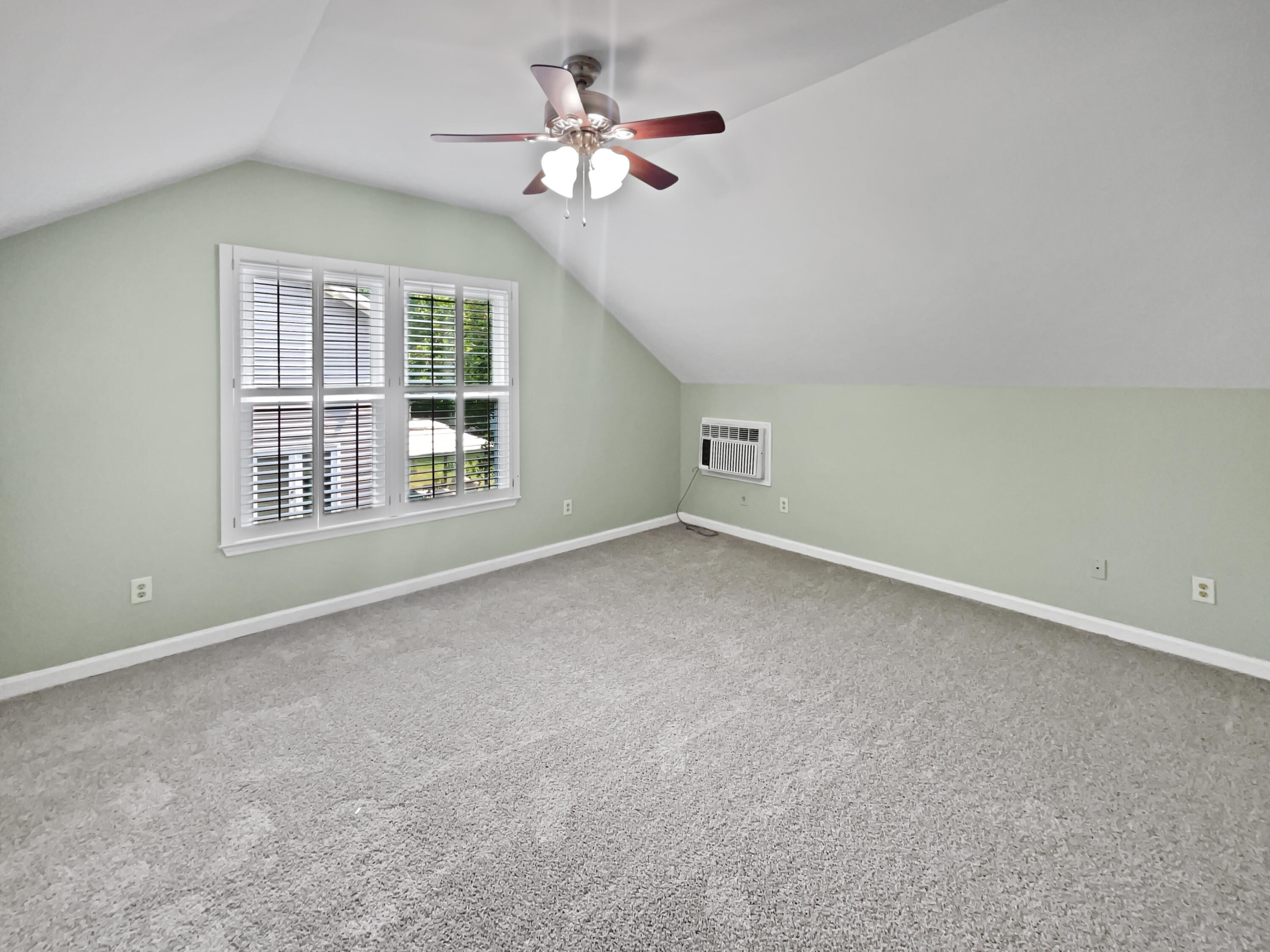 Property image 5 of 932 Portabella Lane in Bayview Farms, Charleston, SC 29412
