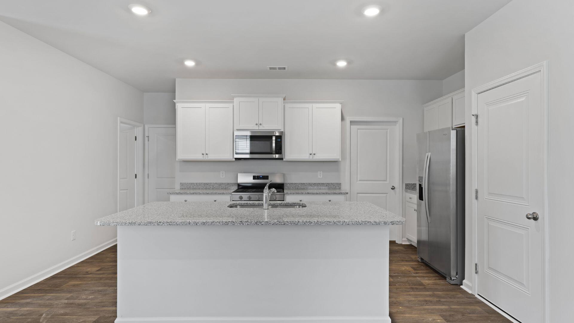 Property image 2 of 778 Long Bluff Road in Cane Bay Plantation, Summerville, SC 29486