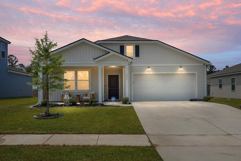 513 Donnas View Way