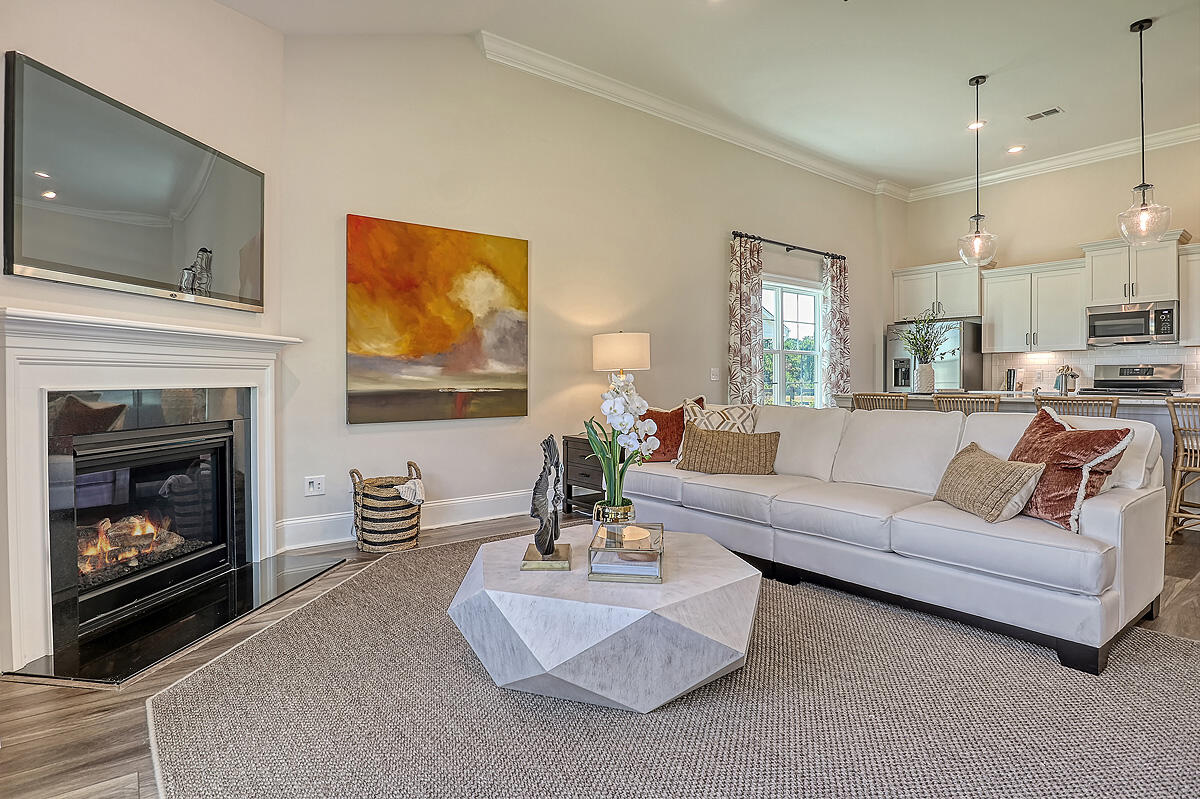 Property image 3 of 184 Grange Circle in Hewing Farms, Summerville, SC 29486