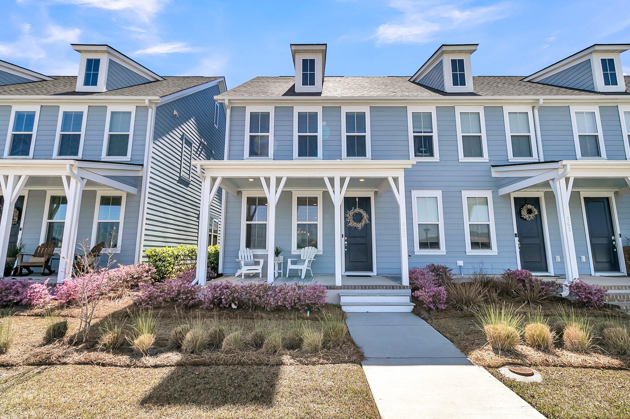 Property image 2 of 565 Blueway Avenue in Nexton, Summerville, SC 29486