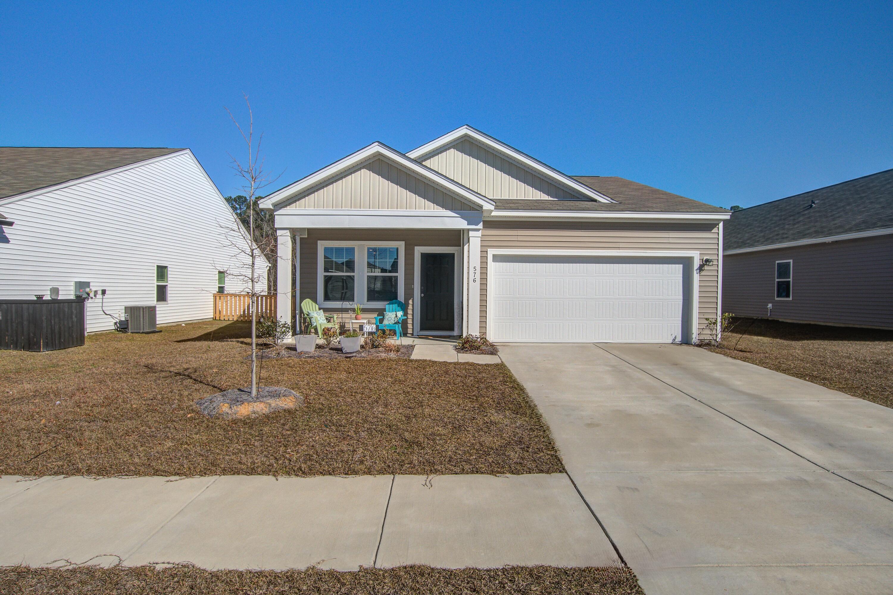 Property image 2 of 576 Polaris Way in Cane Bay Plantation, Summerville, SC 29486