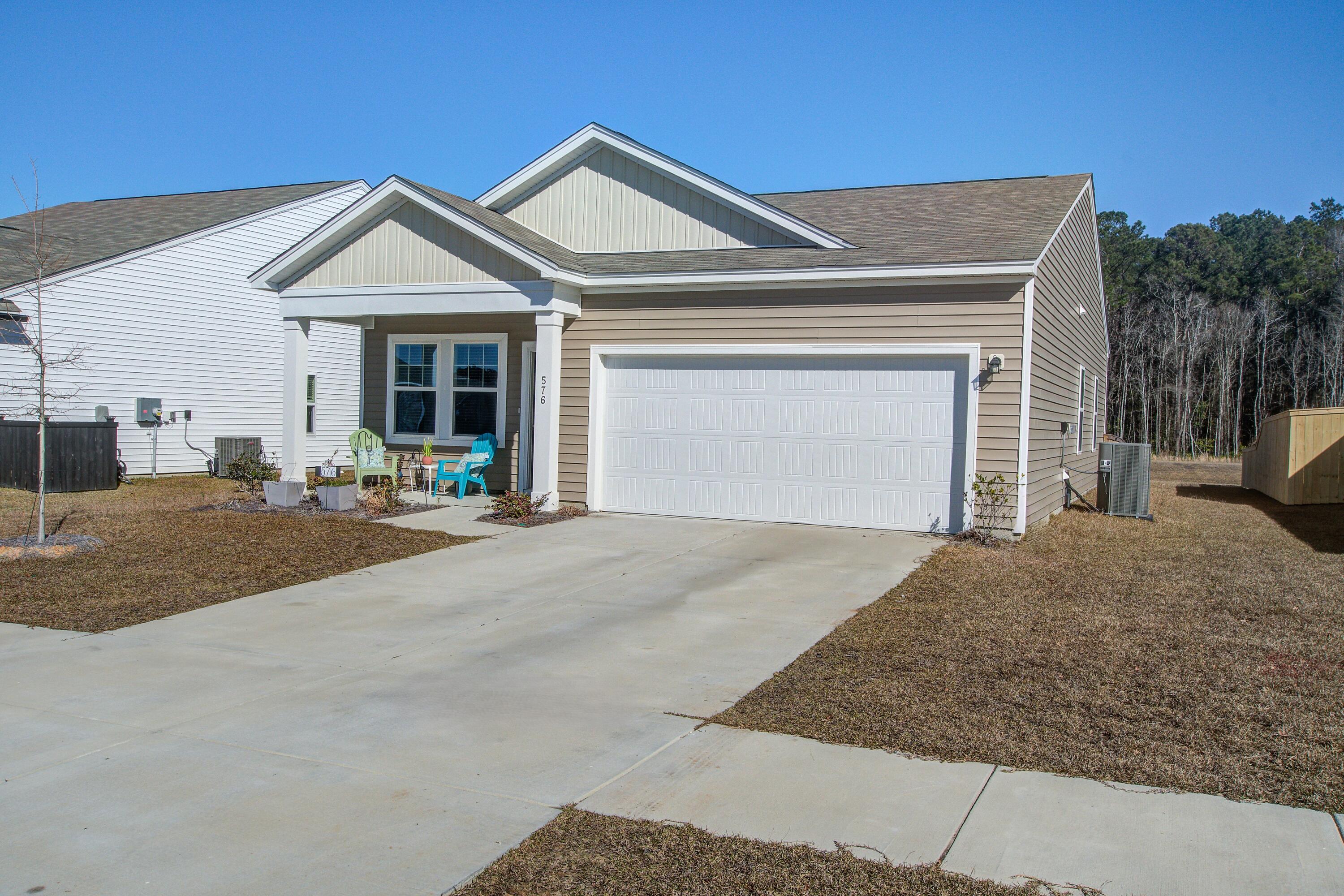 Property image 4 of 576 Polaris Way in Cane Bay Plantation, Summerville, SC 29486