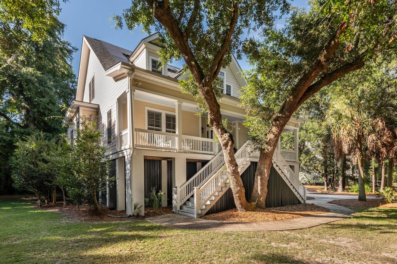 Property image 2 of 2911 Old Tavern Court in Yough Hall, Mount Pleasant, SC 29466