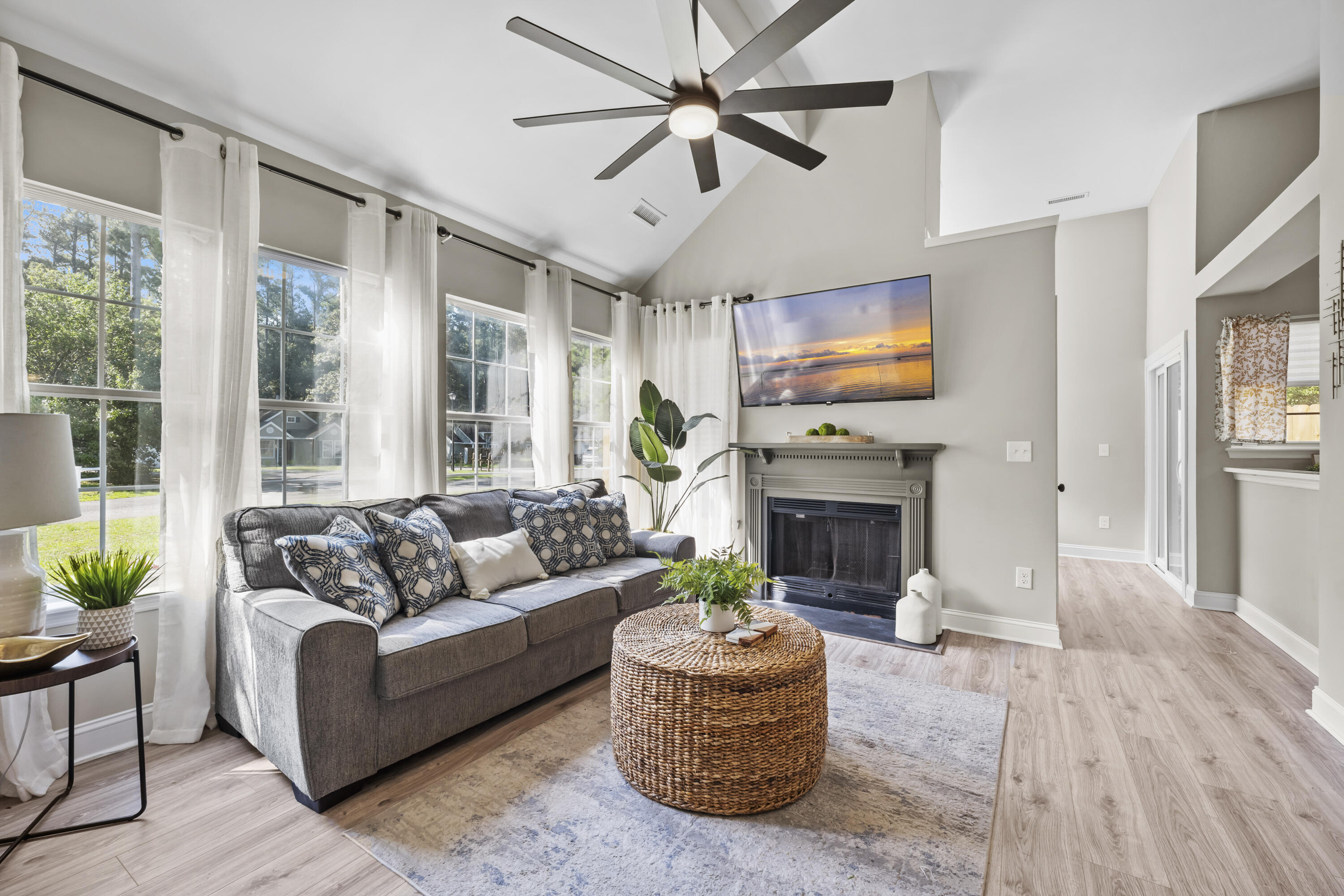 Property image 5 of 101 Trellis Court in Sangaree, Summerville, SC 29486