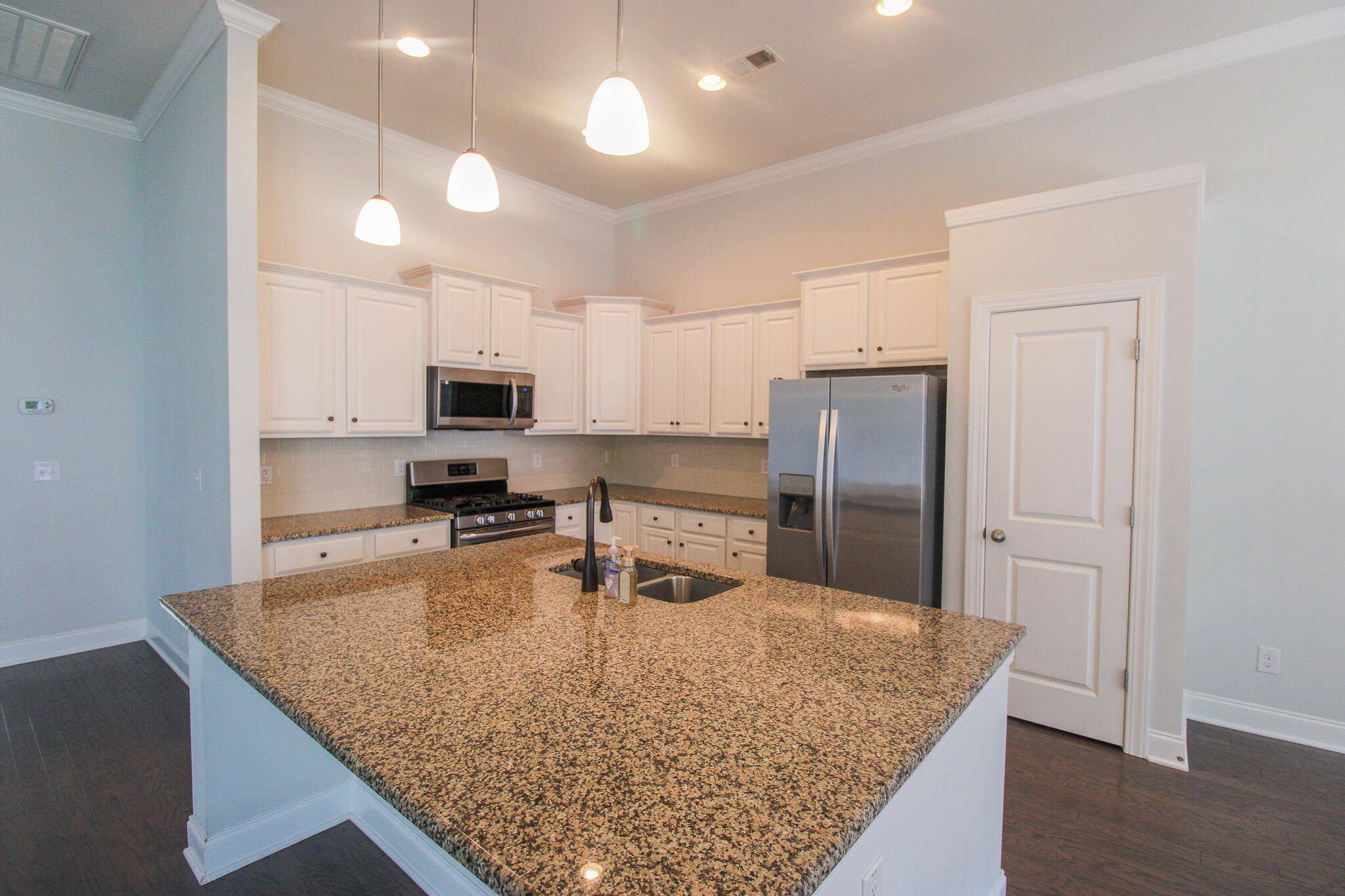 Property image 4 of 333 Turnstone Street in Tidal Walk, Mount Pleasant, SC 29464