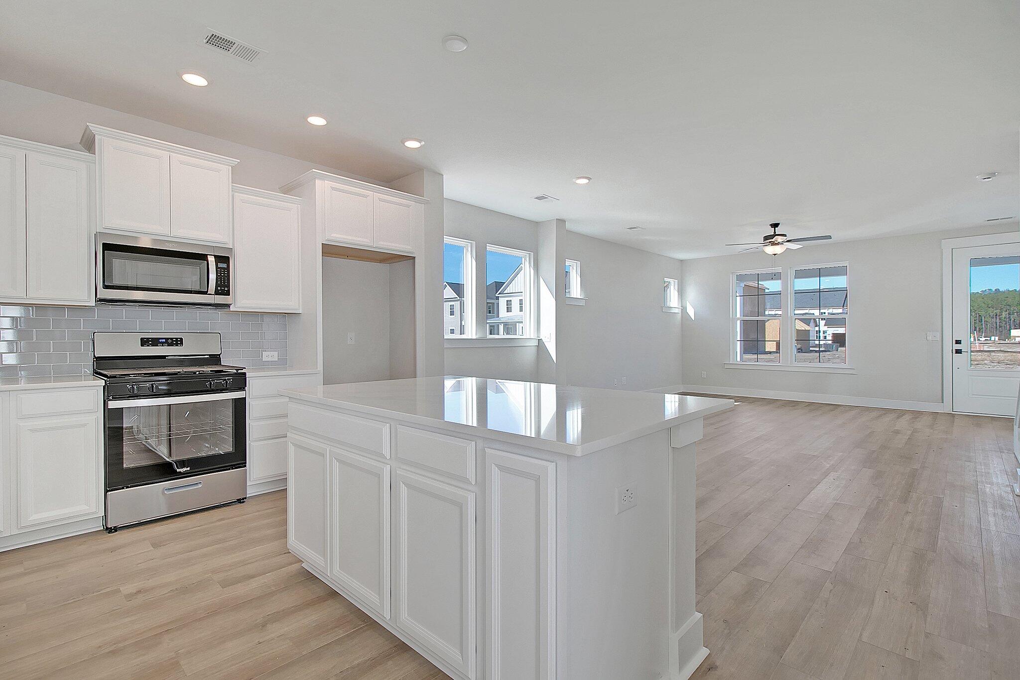 Property image 5 of 513 Ivy Green Lane in Nexton, Summerville, SC 29486