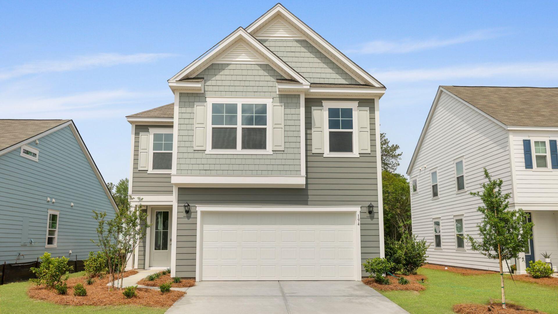 Property image 5 of 194 E Pinckney Street in Founders Corner, Summerville, SC 29485
