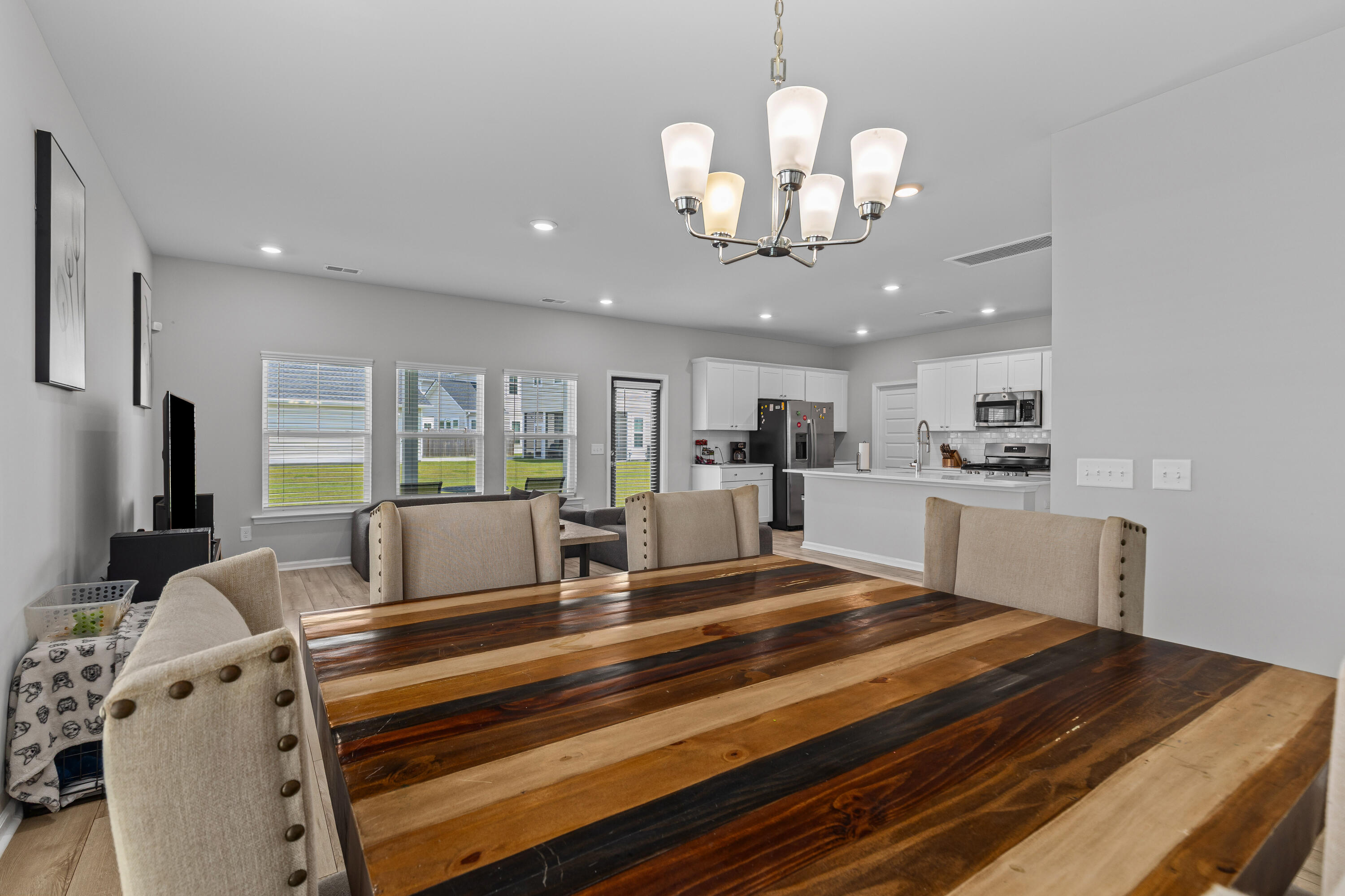 Property image 4 of 141 Woodland Oak Way in Summers Corner, Summerville, SC 29485