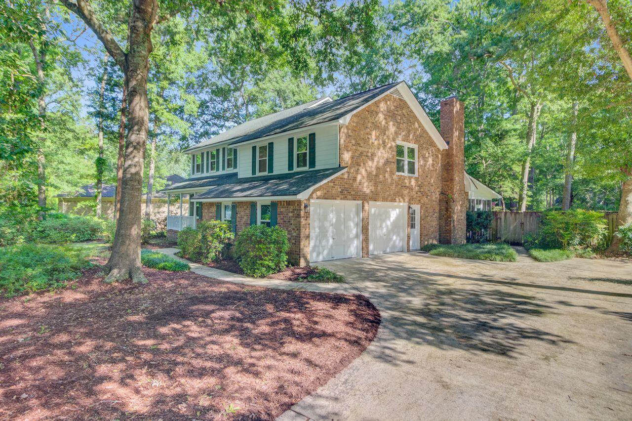 Property image 3 of 303 High Grove Road in Ashborough East, Summerville, SC 29485