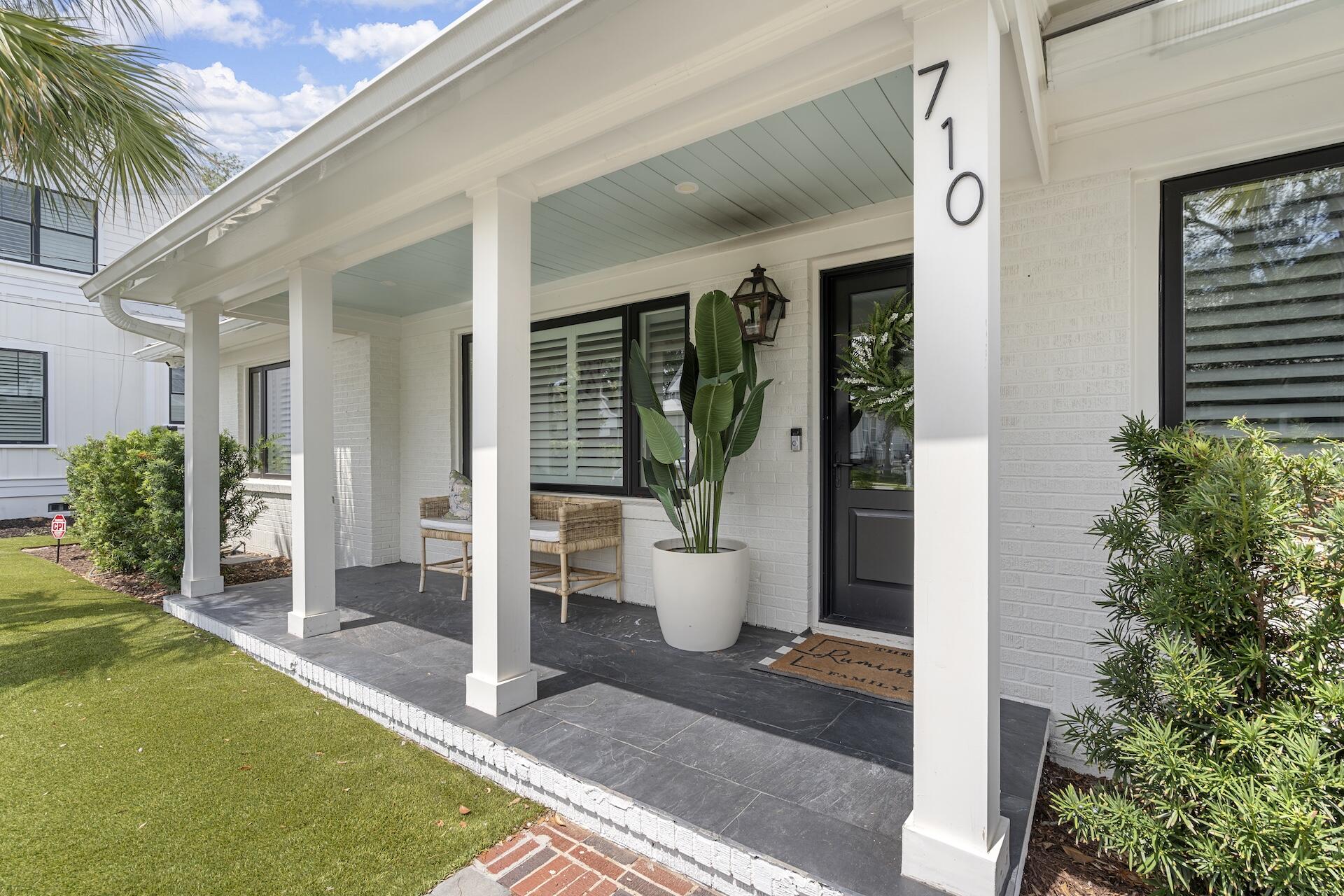 Property image 5 of 710 Simmons Street in Old Mt Pleasant, Mount Pleasant, SC 29464