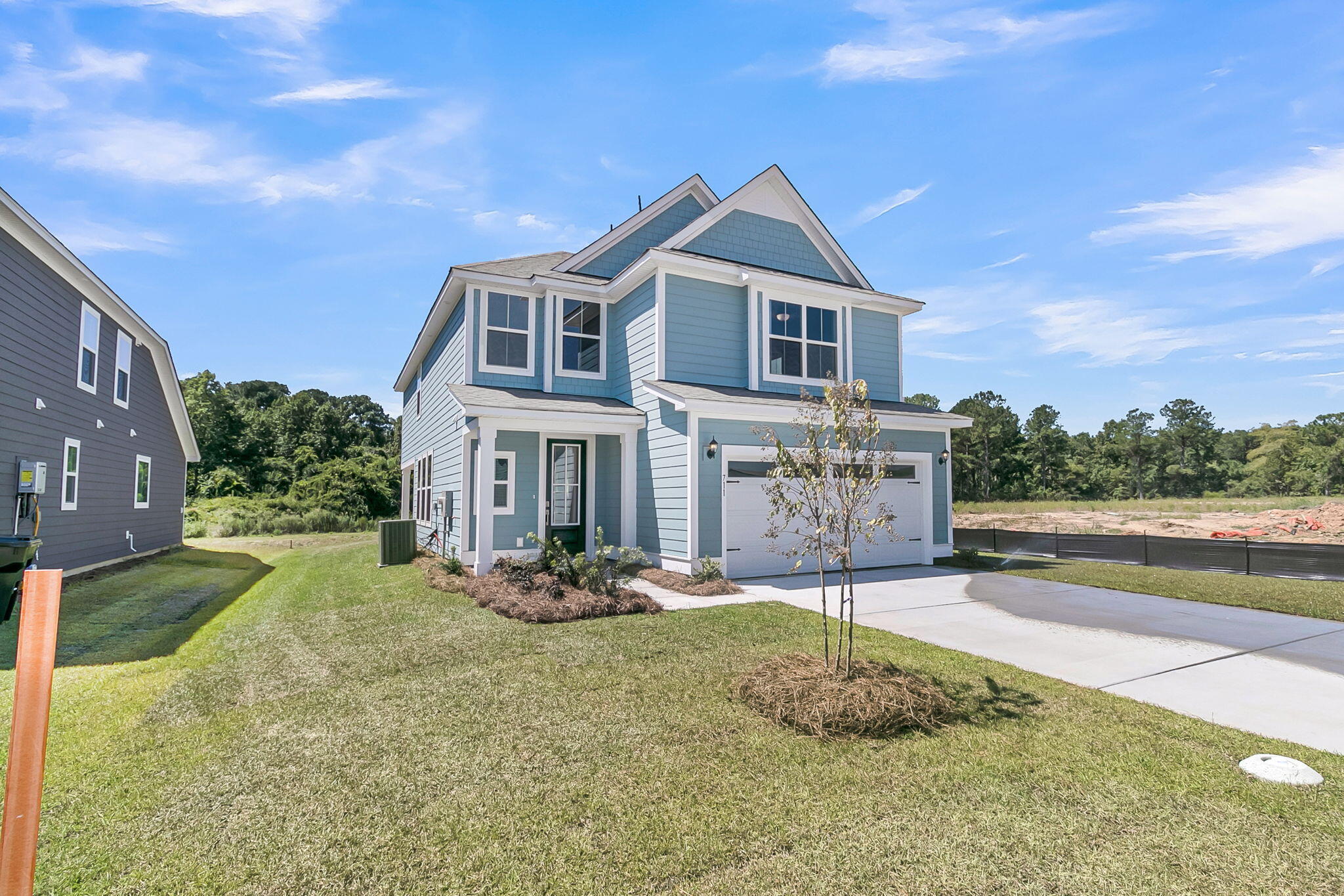Property image 3 of 711 Alma Square Drive in Abbey Walk, Moncks Corner, SC 29461