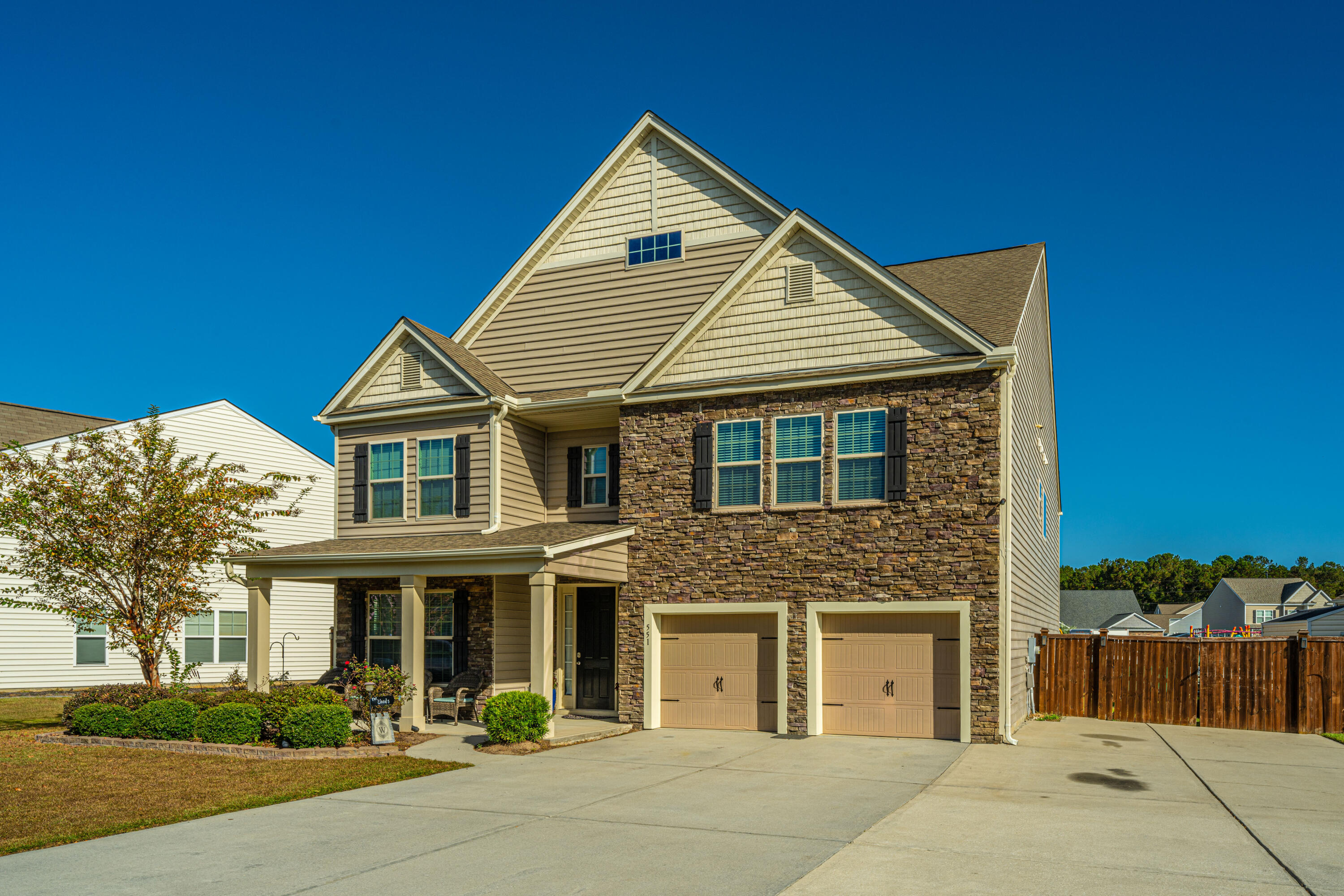 Property image 4 of 551 Rosings Drive in Carriage Lane, Summerville, SC 29486