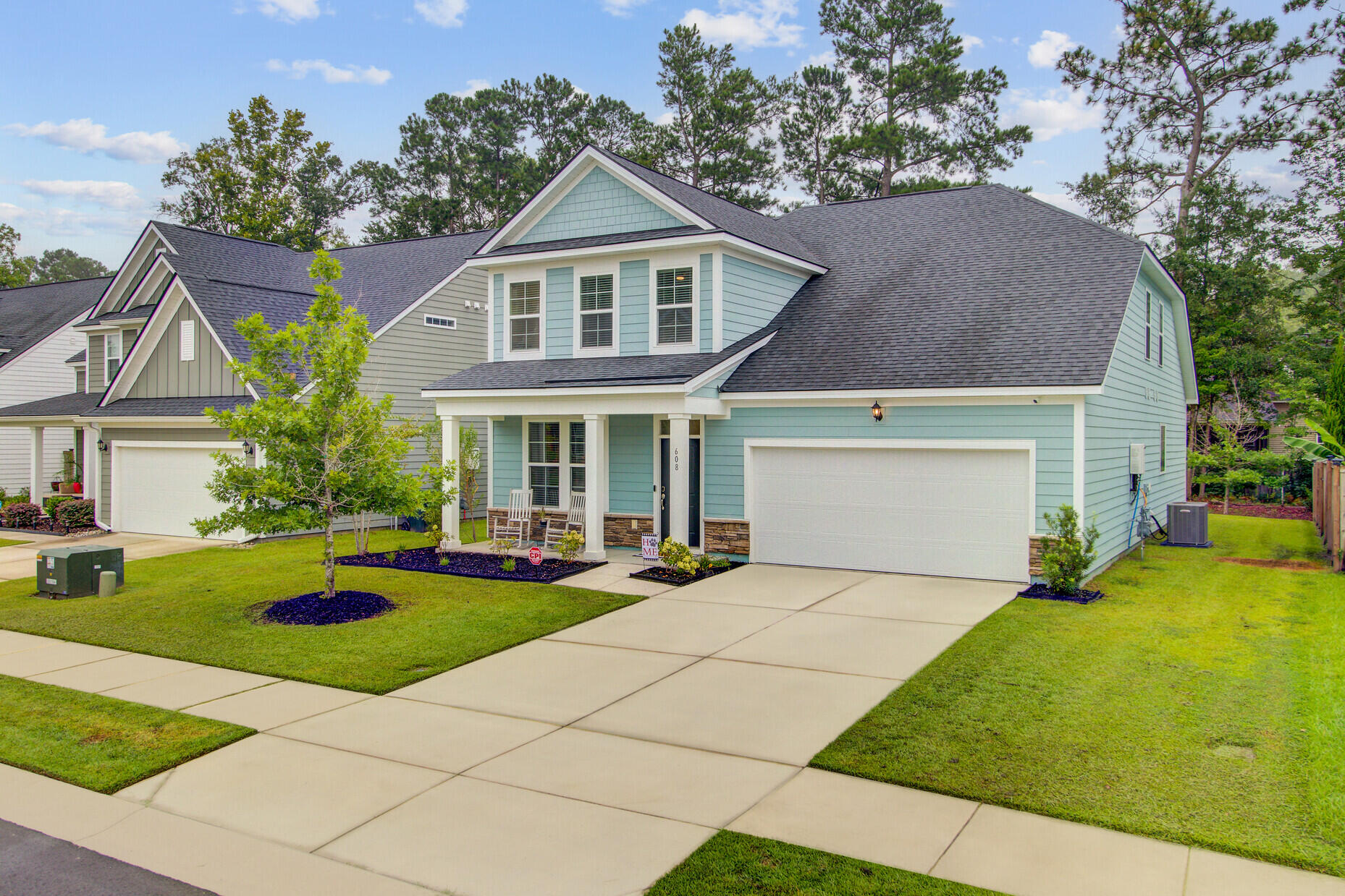 Property image 2 of 608 S Pointe Boulevard in South Pointe Estates, Summerville, SC 29483