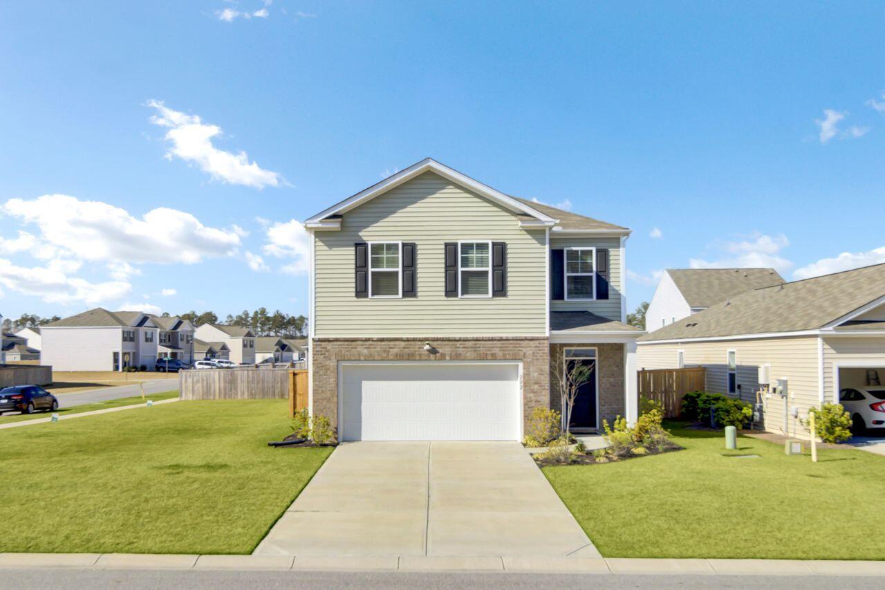 Property image 2 of 202 N Light Way in Cane Bay Plantation, Summerville, SC 29486
