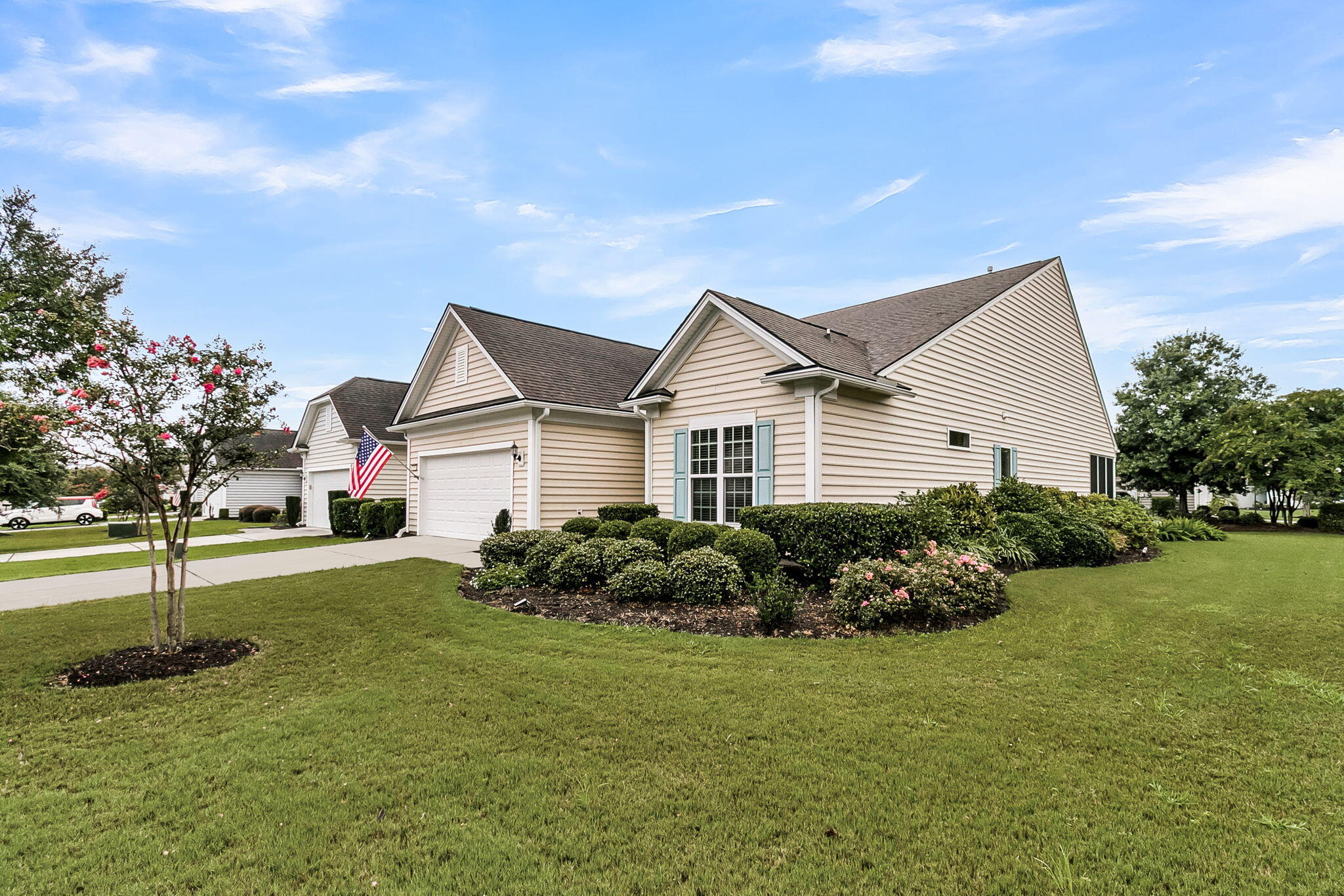 Property image 4 of 400 Eastern Isle Avenue in Cane Bay Plantation, Summerville, SC 29486