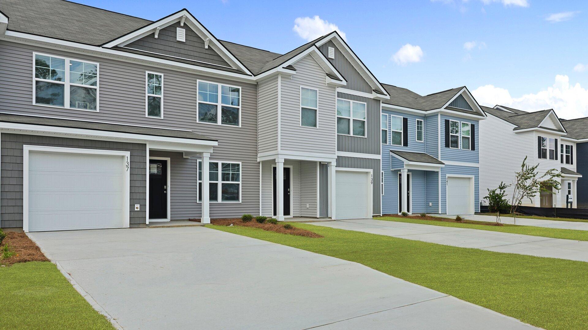 Property image 2 of 137 Haventree Court in Cane Bay Plantation, Summerville, SC 29486