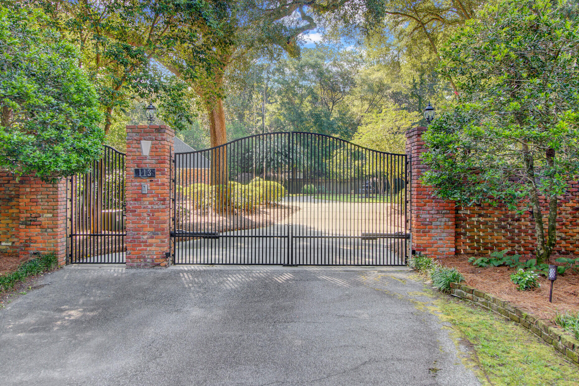 Property image 4 of 113 Tea Farm Road in Tea Farm, Summerville, SC 29483