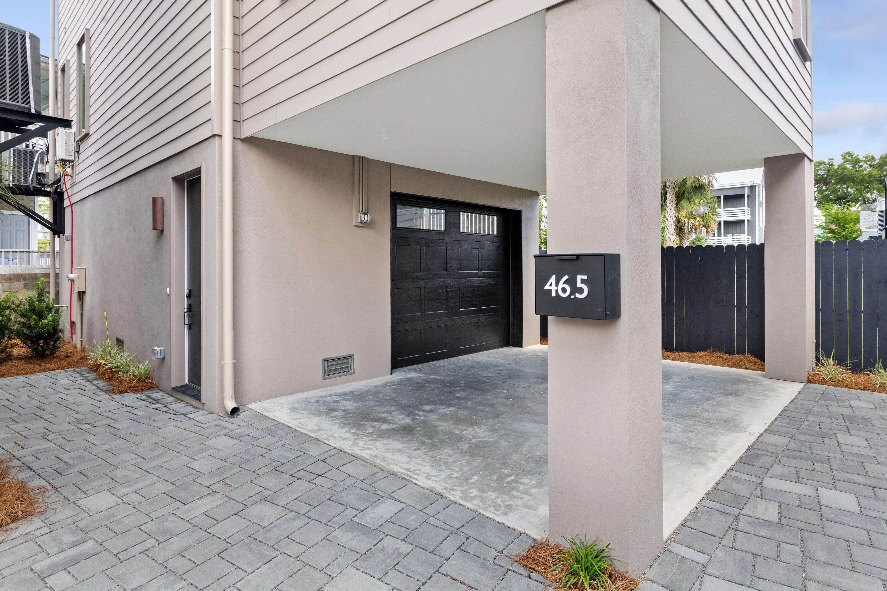 Property image 2 of 46 5 Cooper Street in Eastside, Charleston, SC 29403