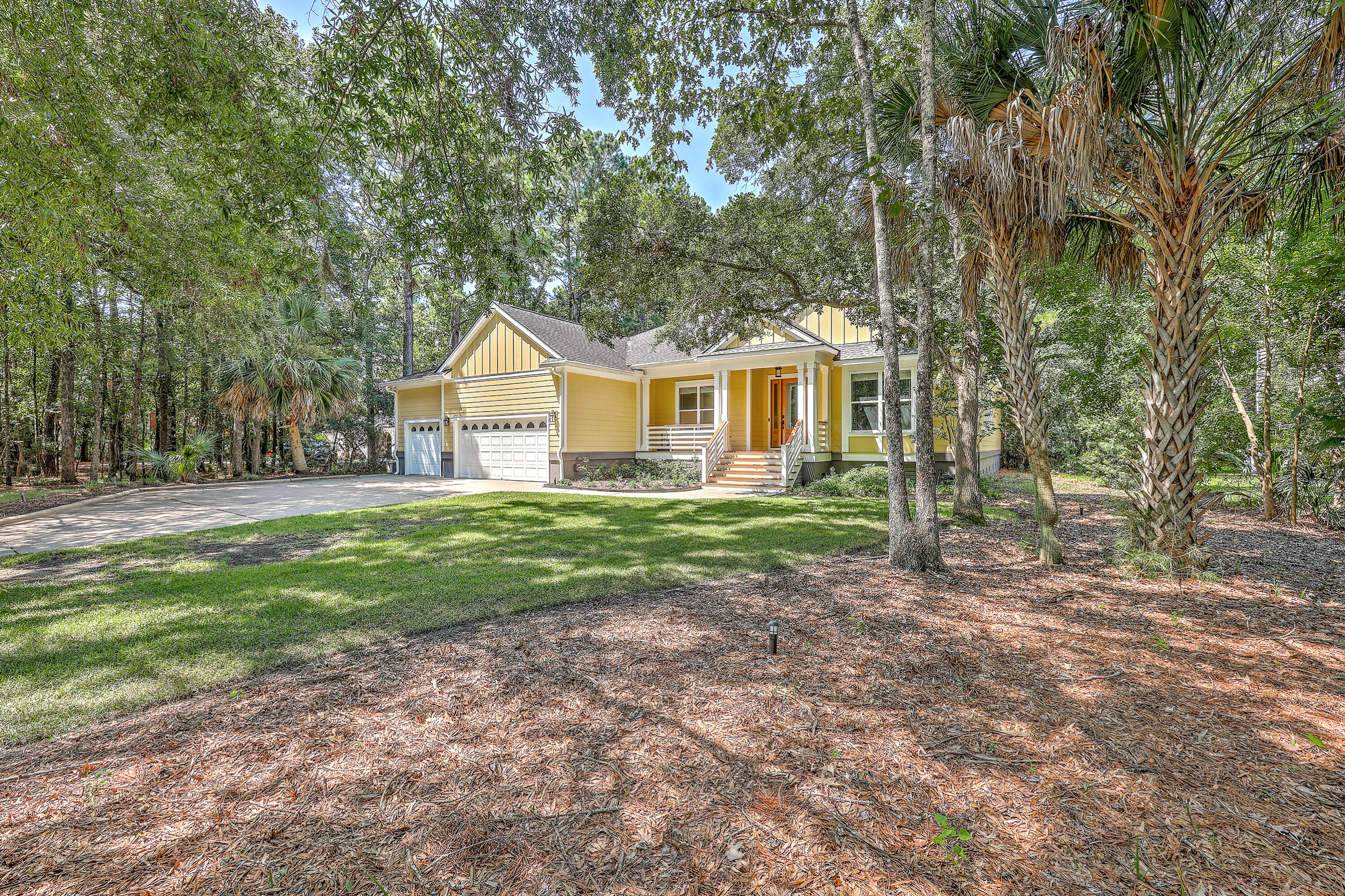 Property image 5 of 3723 Saint Ellens Drive in Darrell Creek, Mount Pleasant, SC 29466