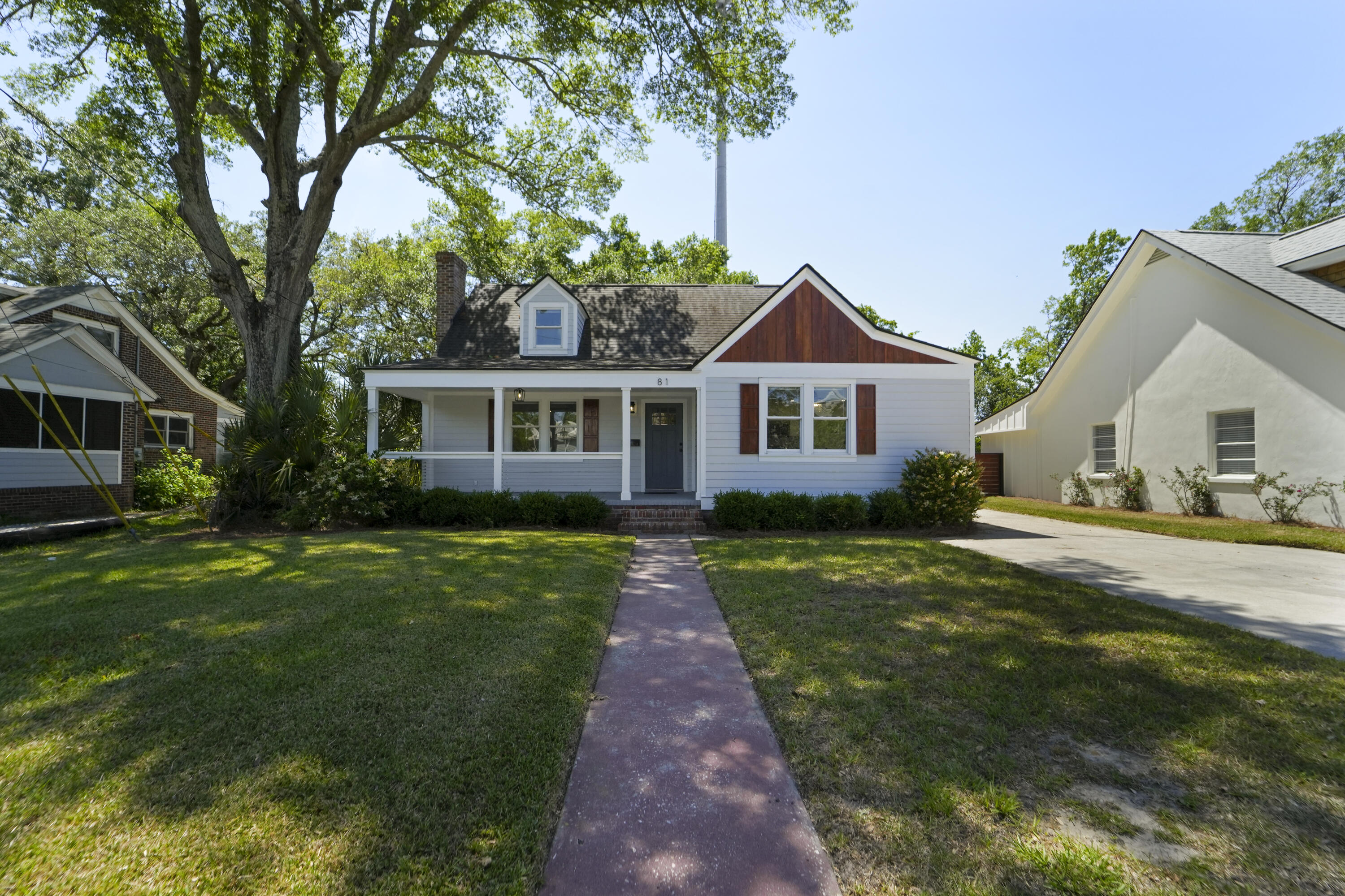 Property image 2 of 81 Avondale Avenue in Avondale, Charleston, SC 29407